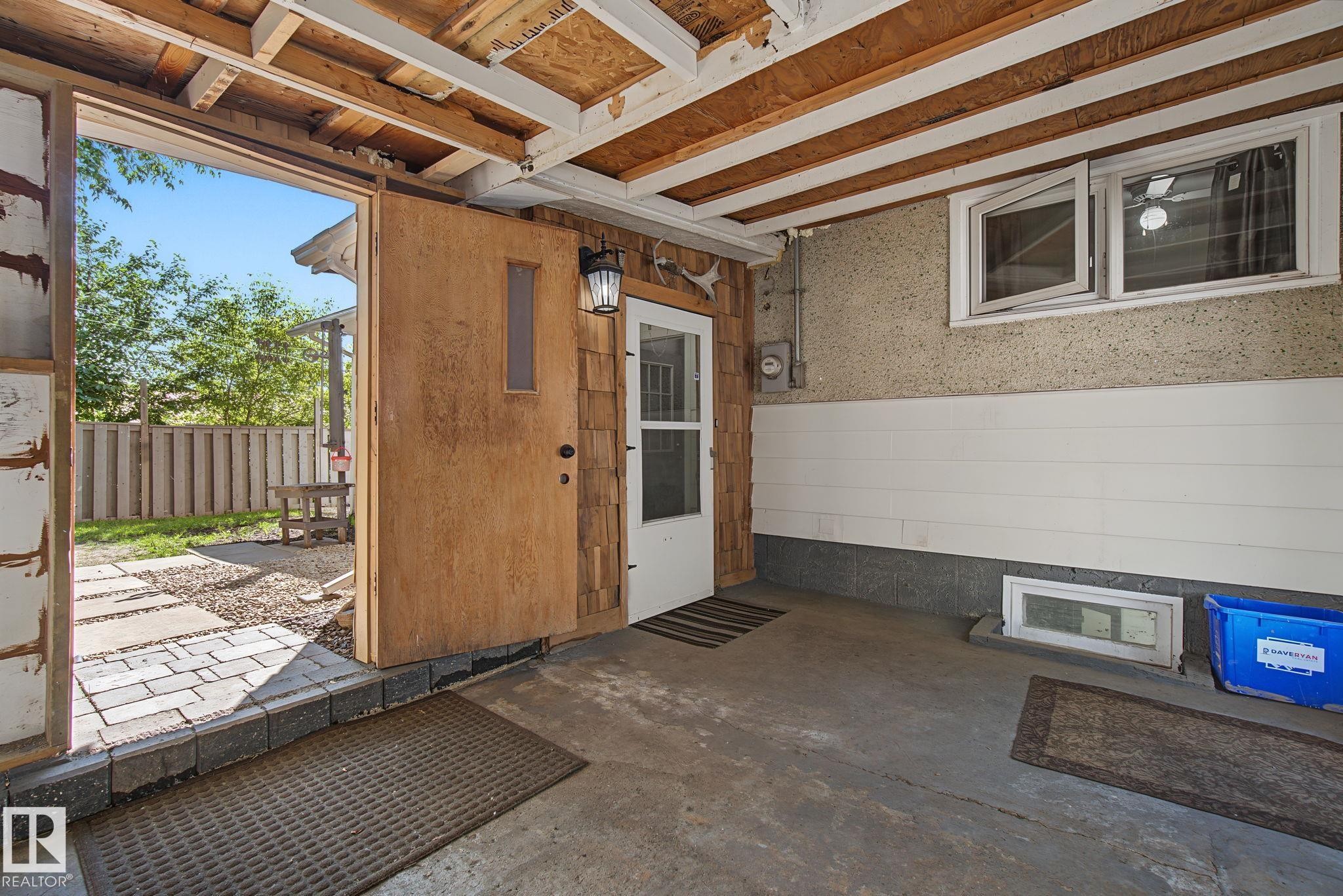 5116 49 Avenue, Onoway, AB