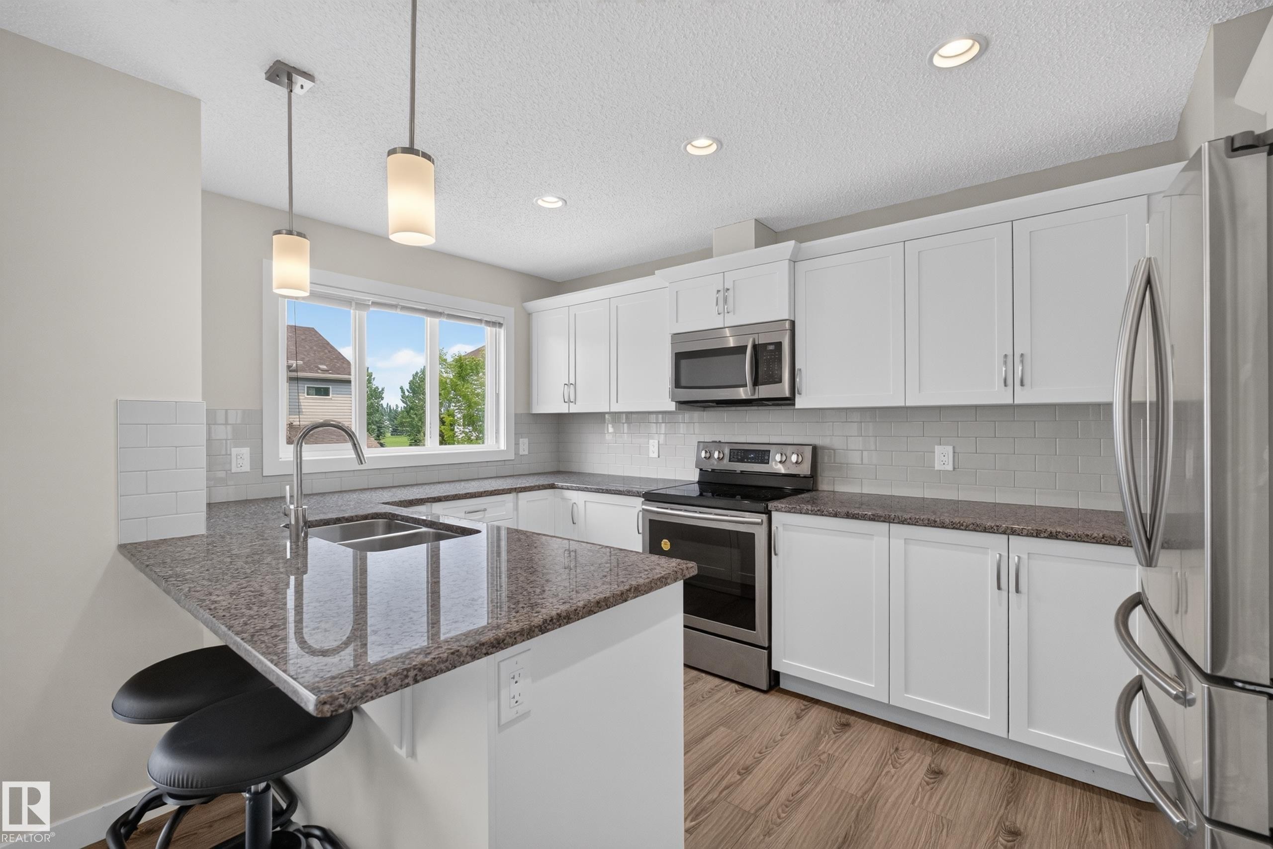 34 2121 Haddow Drive, Edmonton, AB