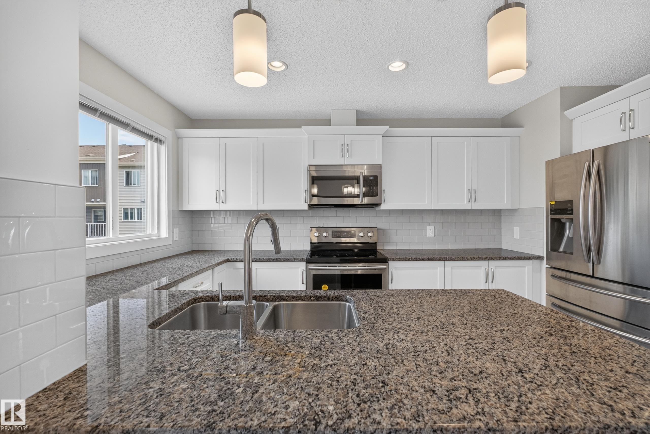 34 2121 Haddow Drive, Edmonton, AB
