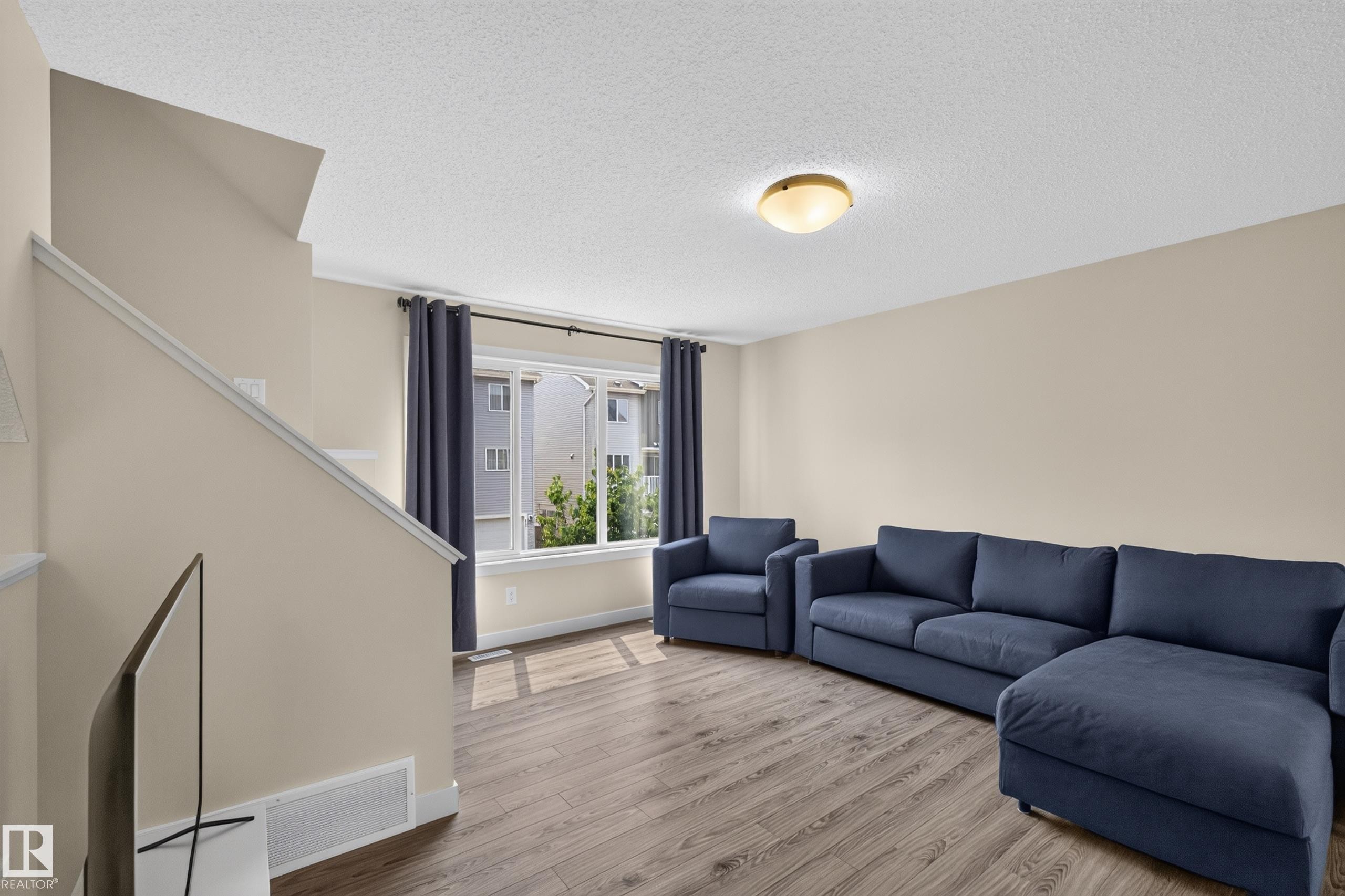 34 2121 Haddow Drive, Edmonton, AB