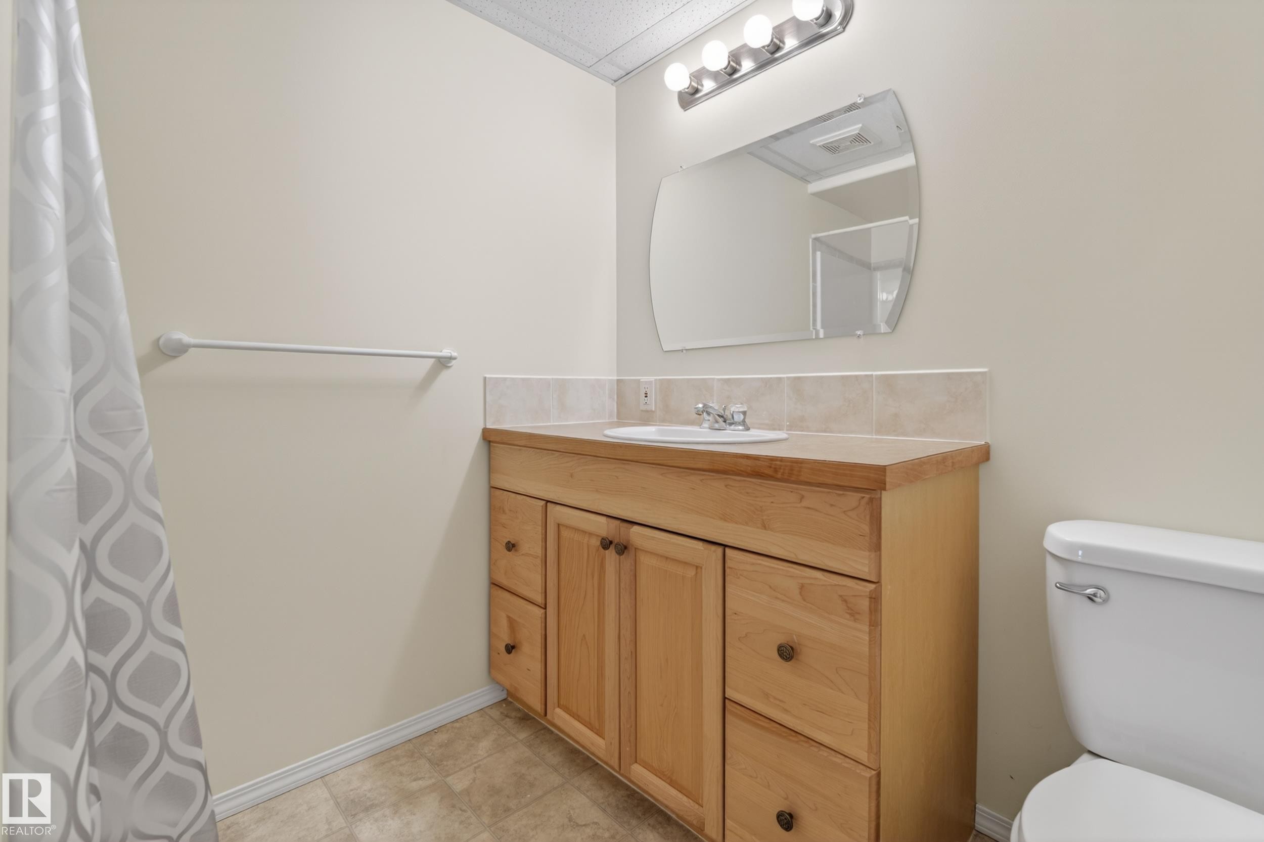 8721 88 Avenue, Edmonton, AB
