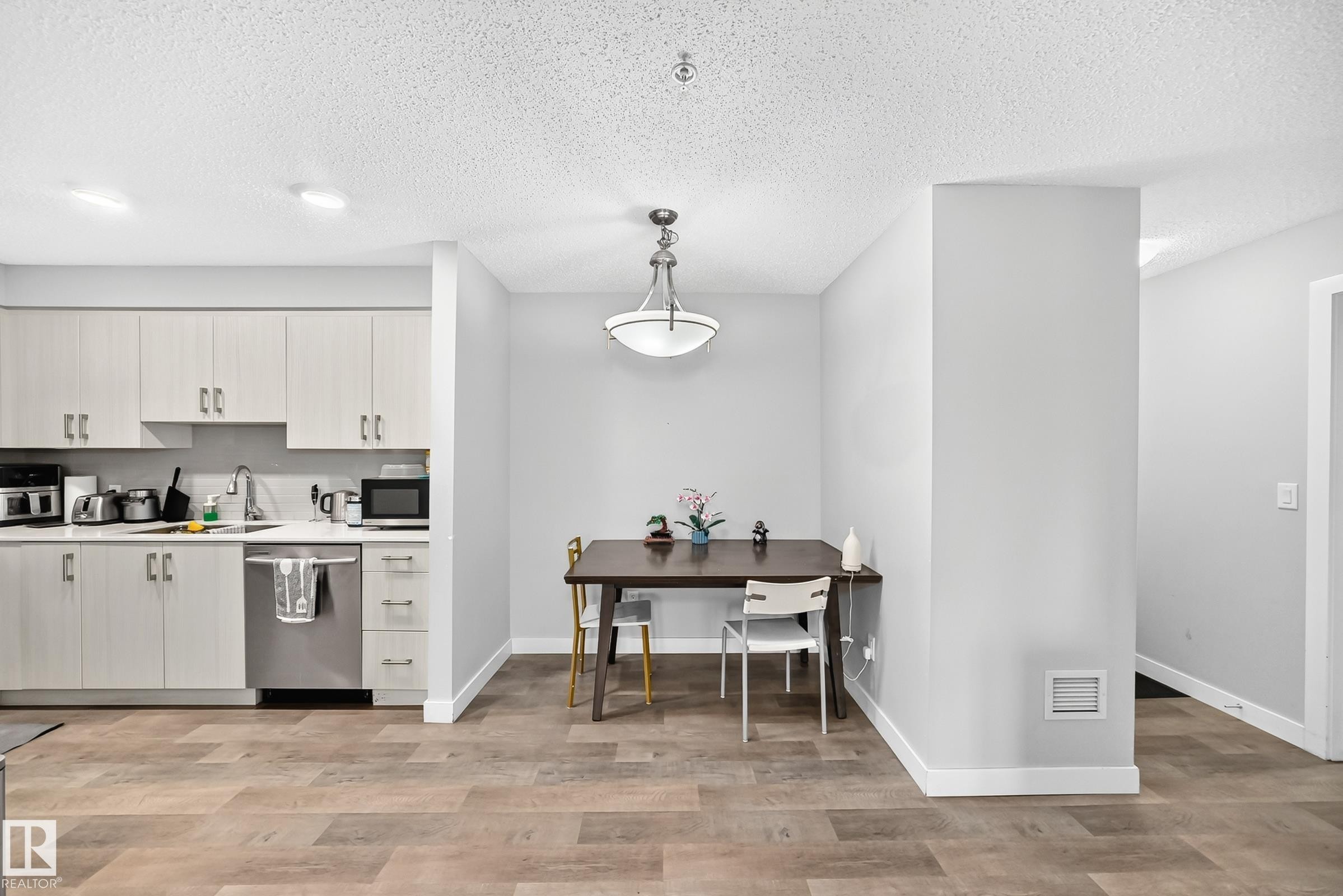 115 11511 27 Avenue, Edmonton, AB