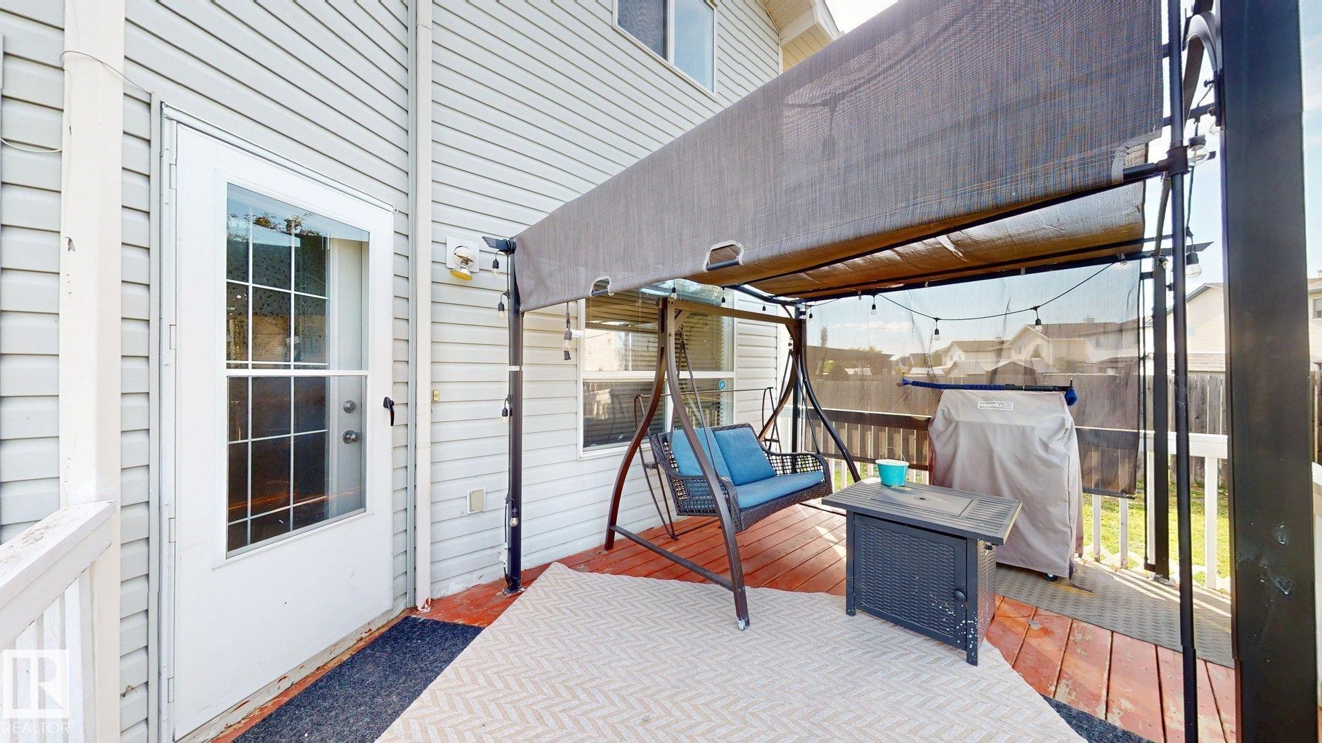 1808 36 Avenue Nw, Edmonton, AB - Outdoor With Exterior