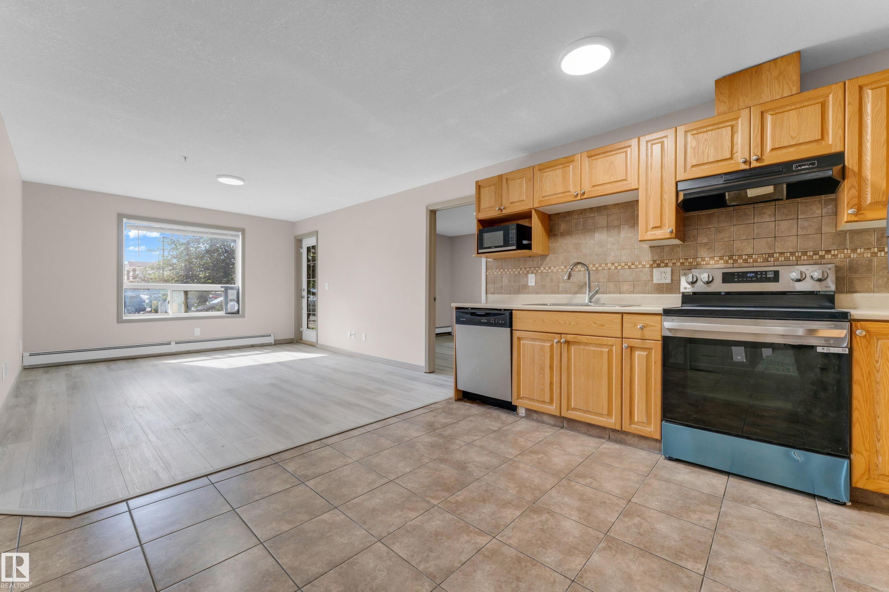 125 5005 165 Avenue, Edmonton, AB