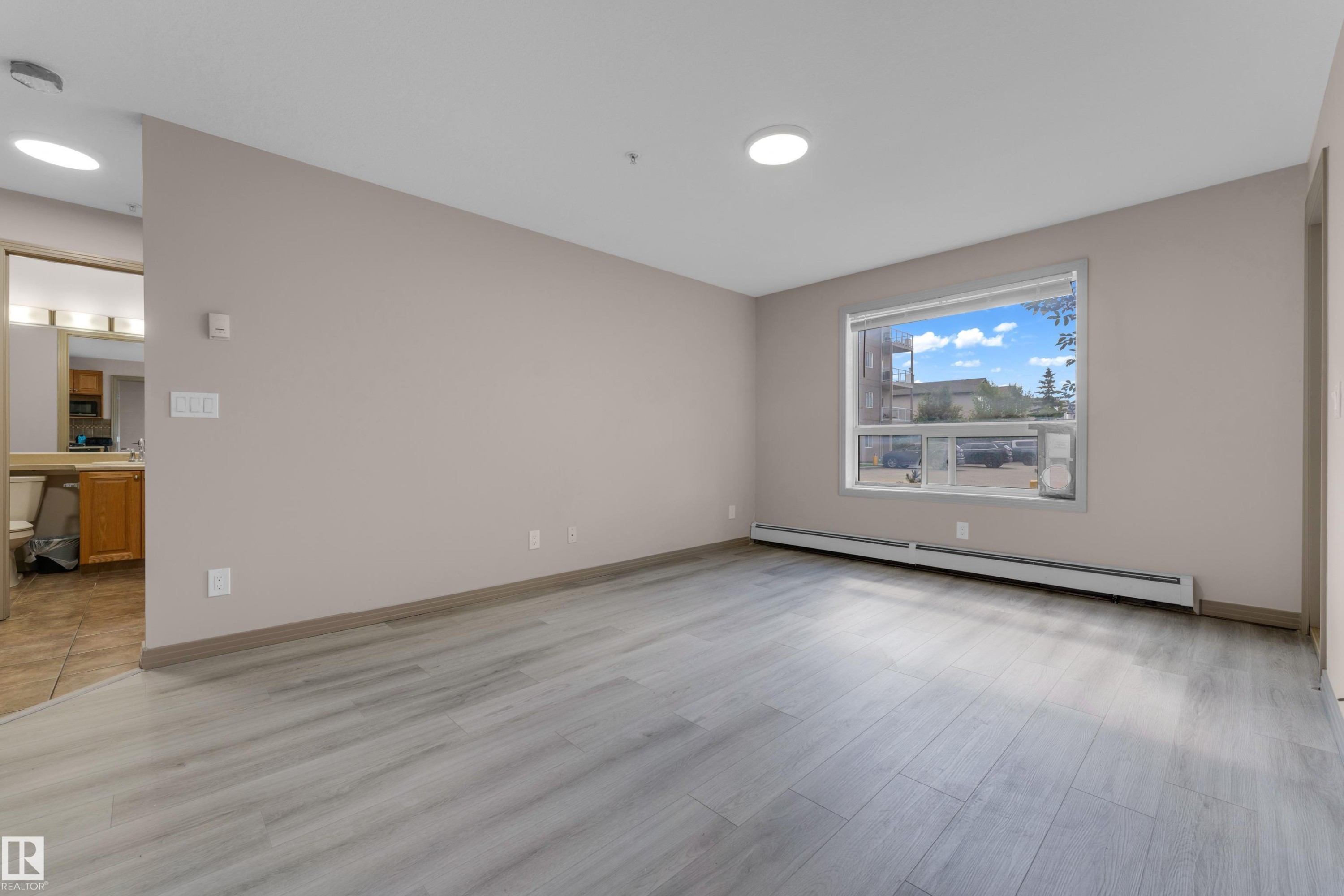 125 5005 165 Avenue, Edmonton, AB