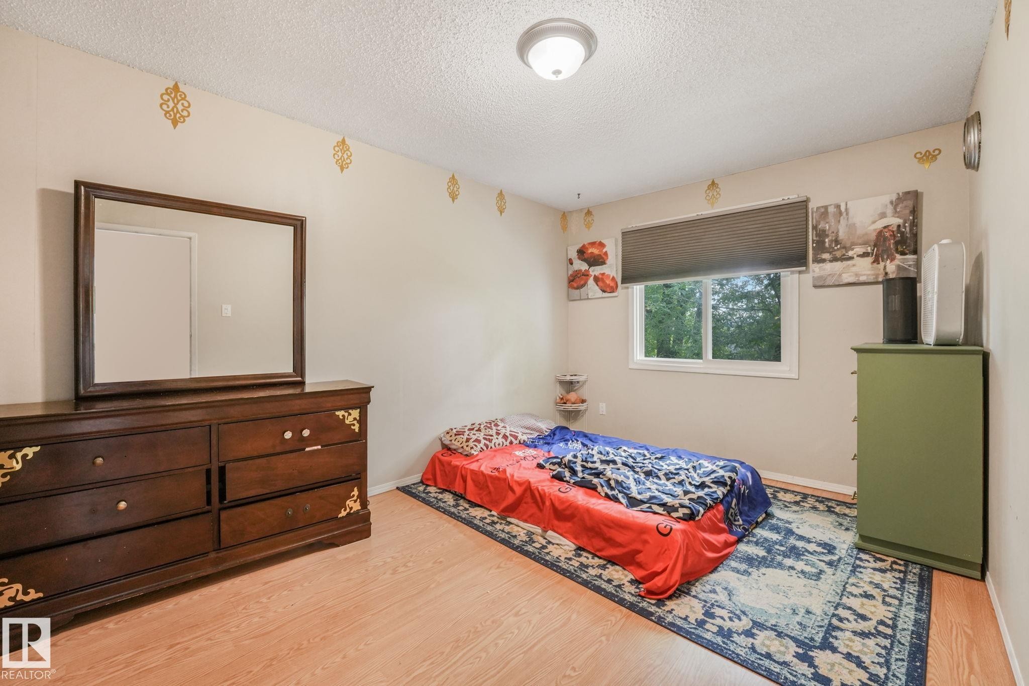 203B Homestead Crescent, Edmonton, AB