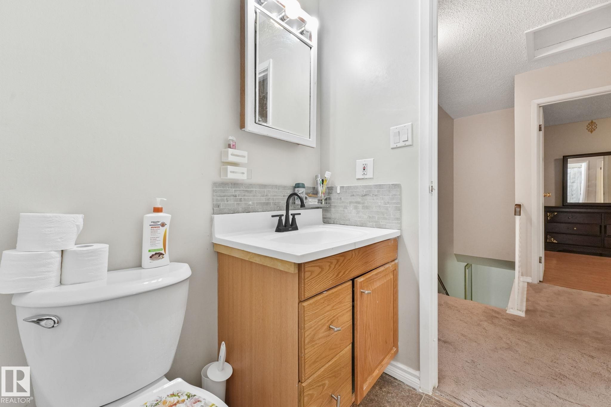 203B Homestead Crescent, Edmonton, AB
