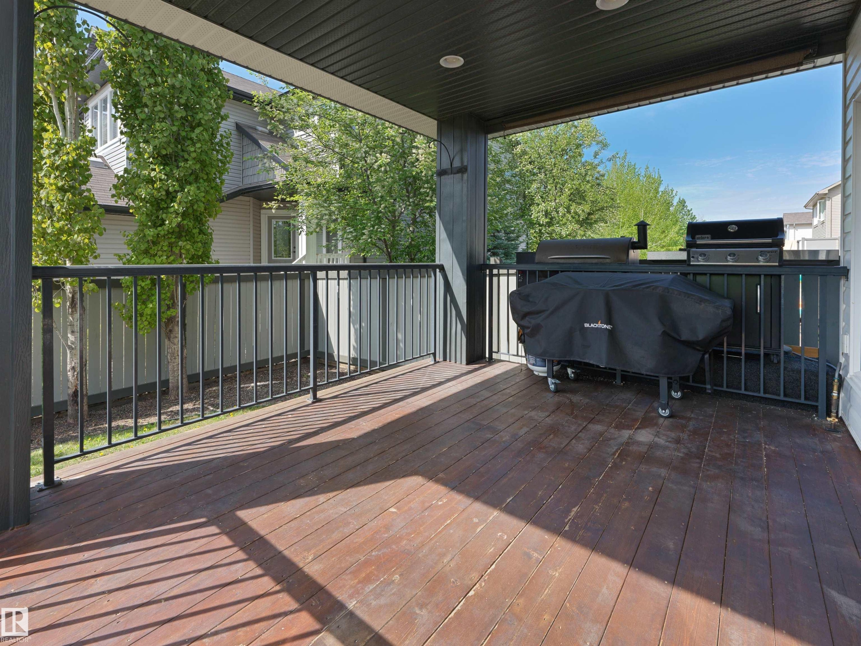 17119 5 Avenue, Edmonton, AB