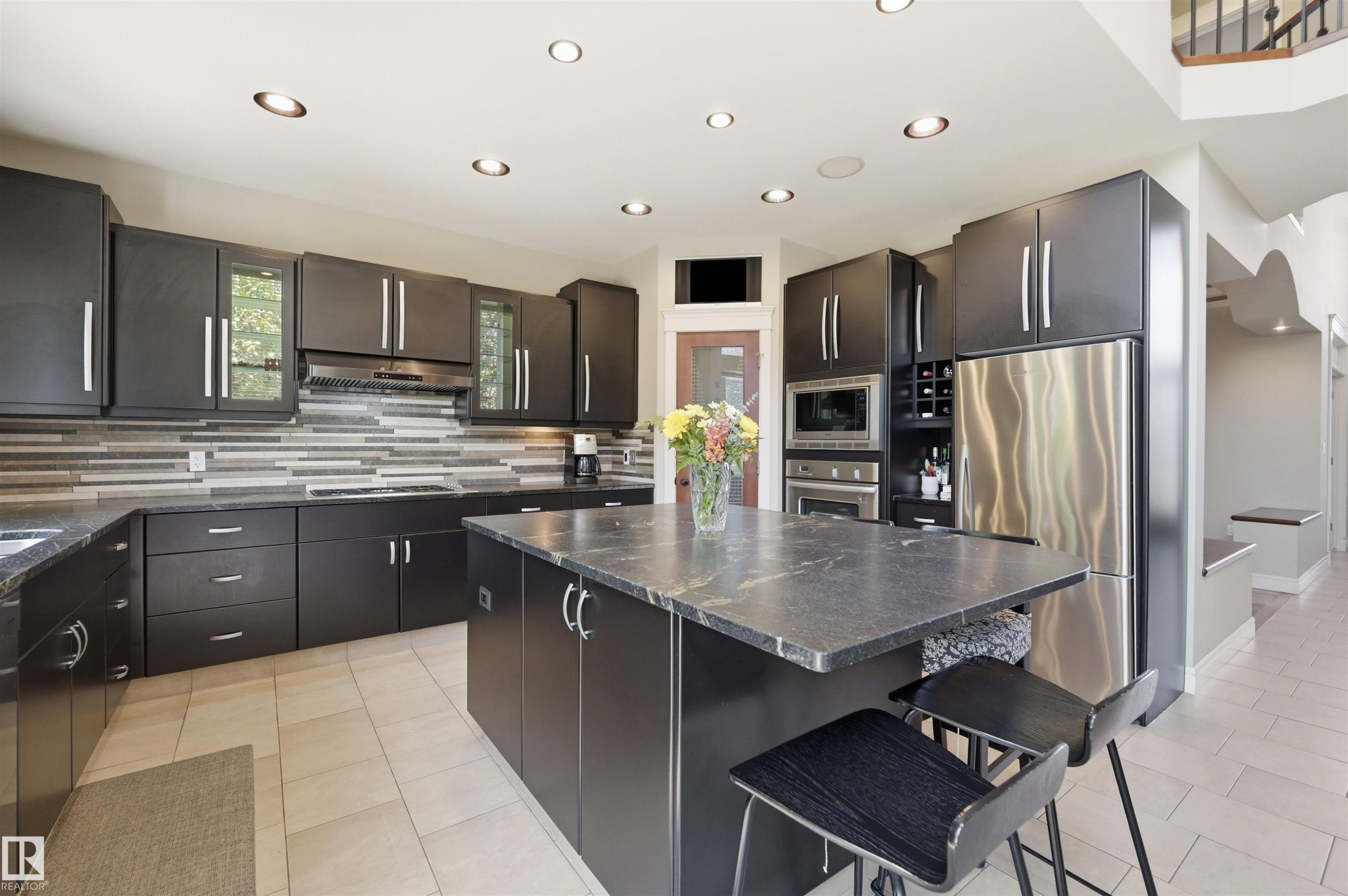 680 Todd Landing Landing, Edmonton, AB