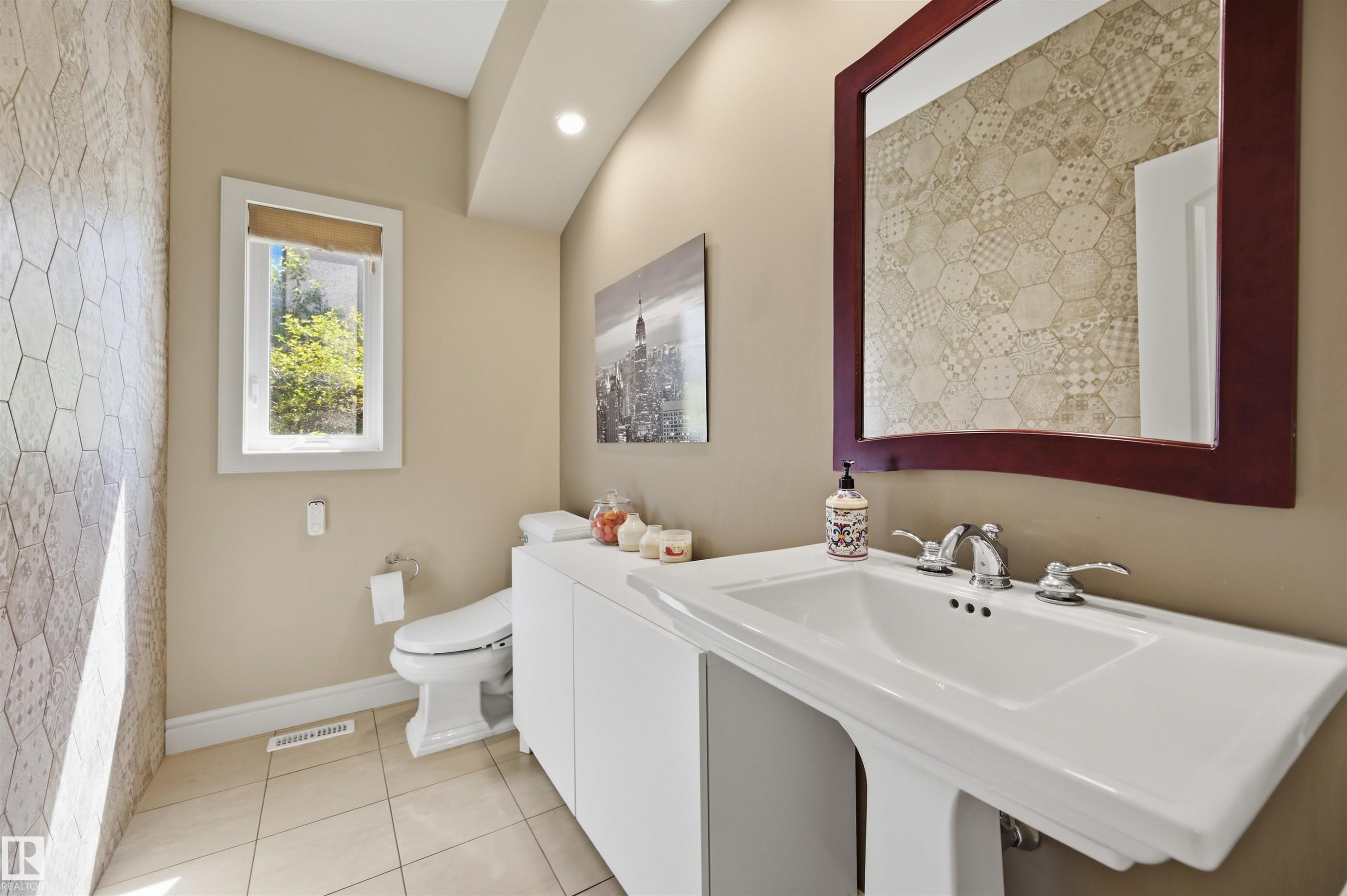 680 Todd Landing Landing, Edmonton, AB