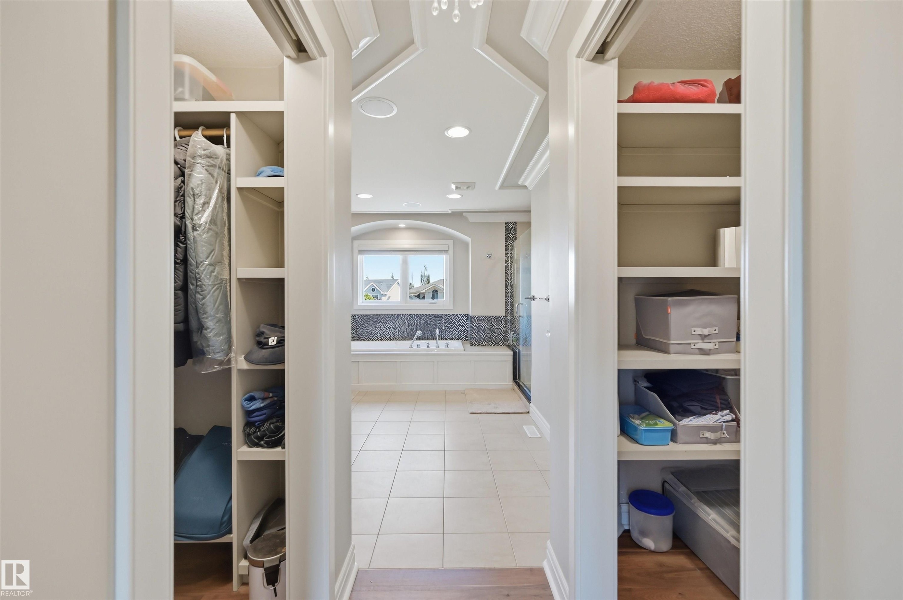 680 Todd Landing Landing, Edmonton, AB