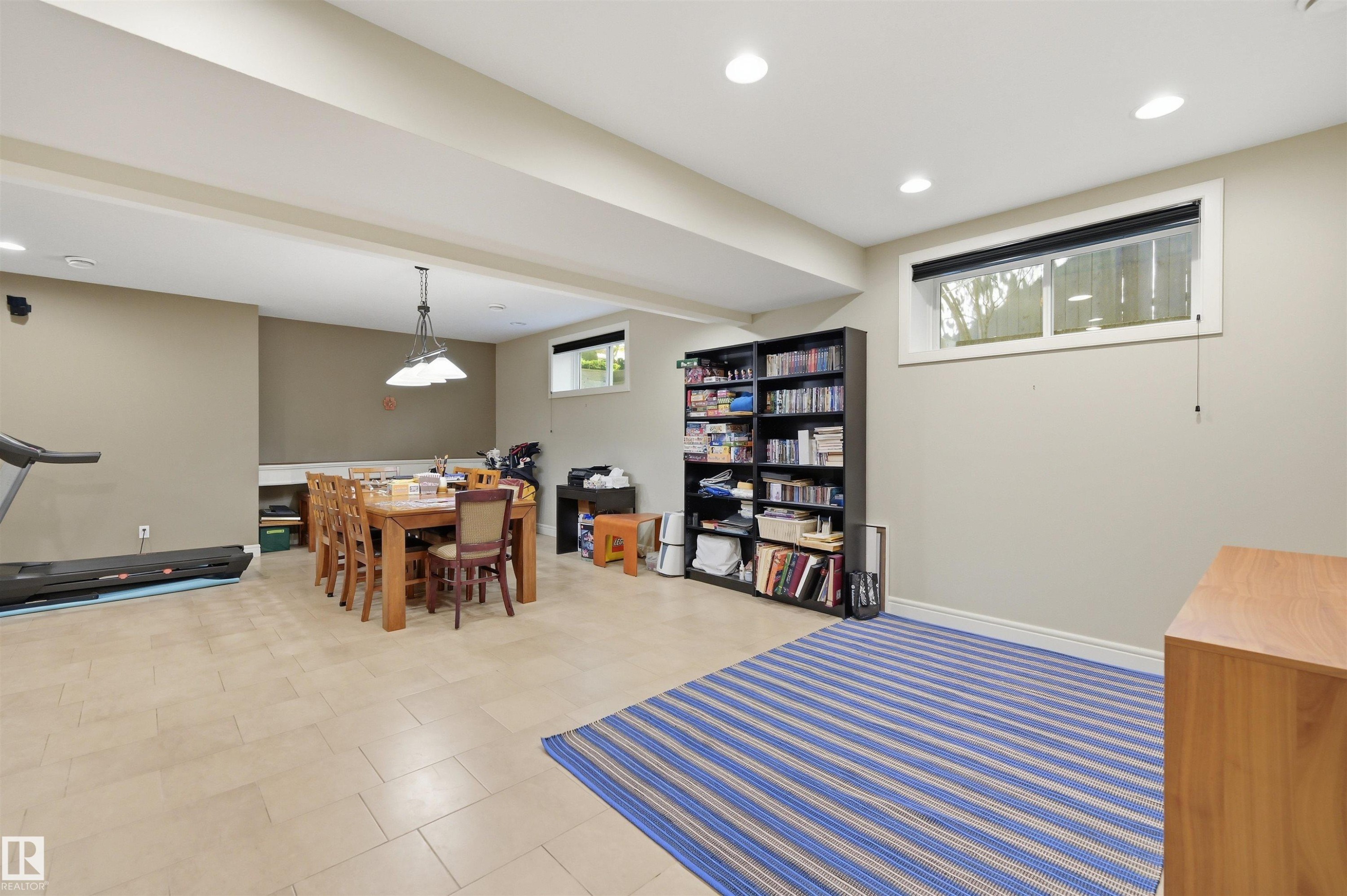 680 Todd Landing Landing, Edmonton, AB