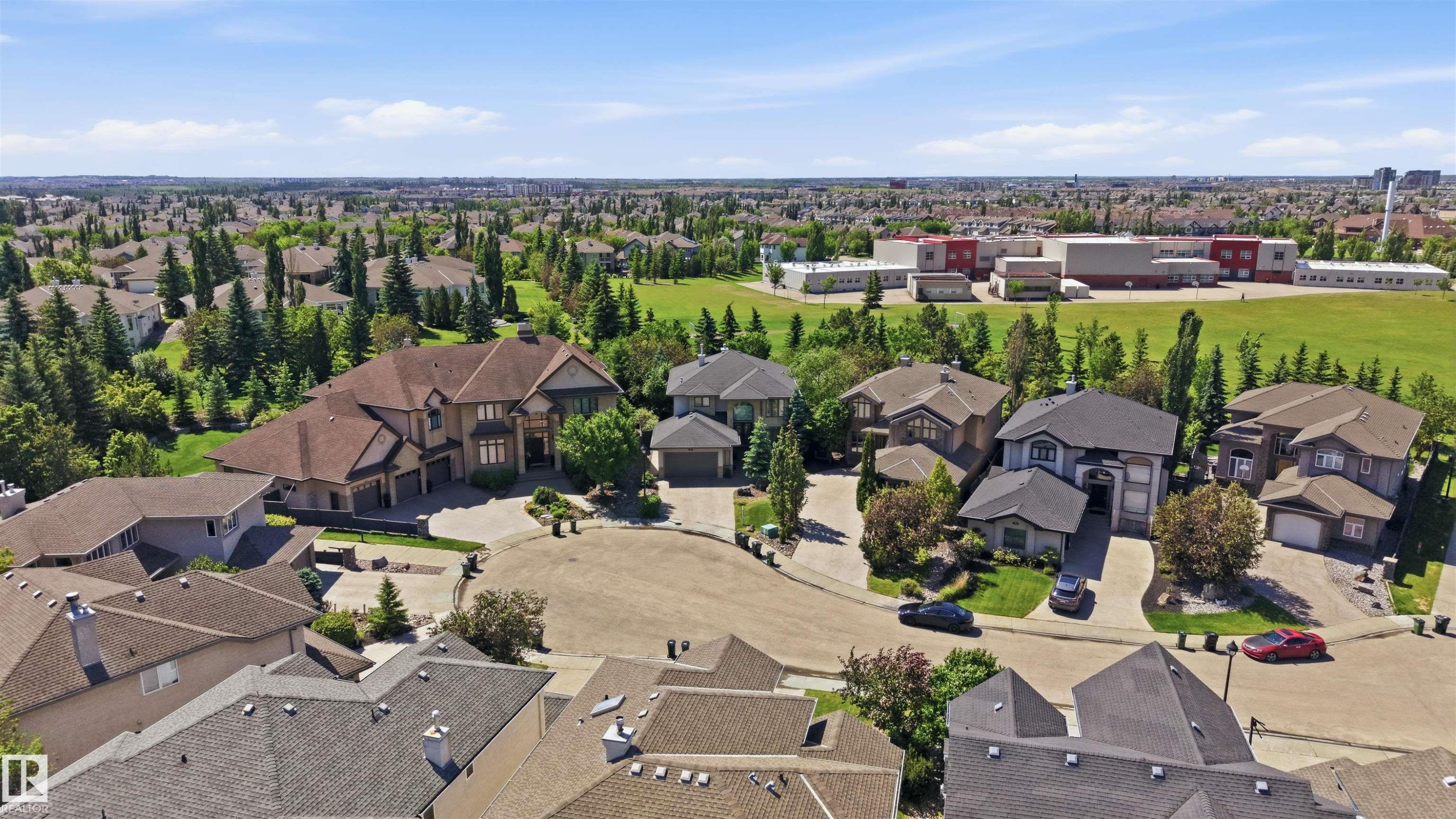 680 Todd Landing Landing, Edmonton, AB