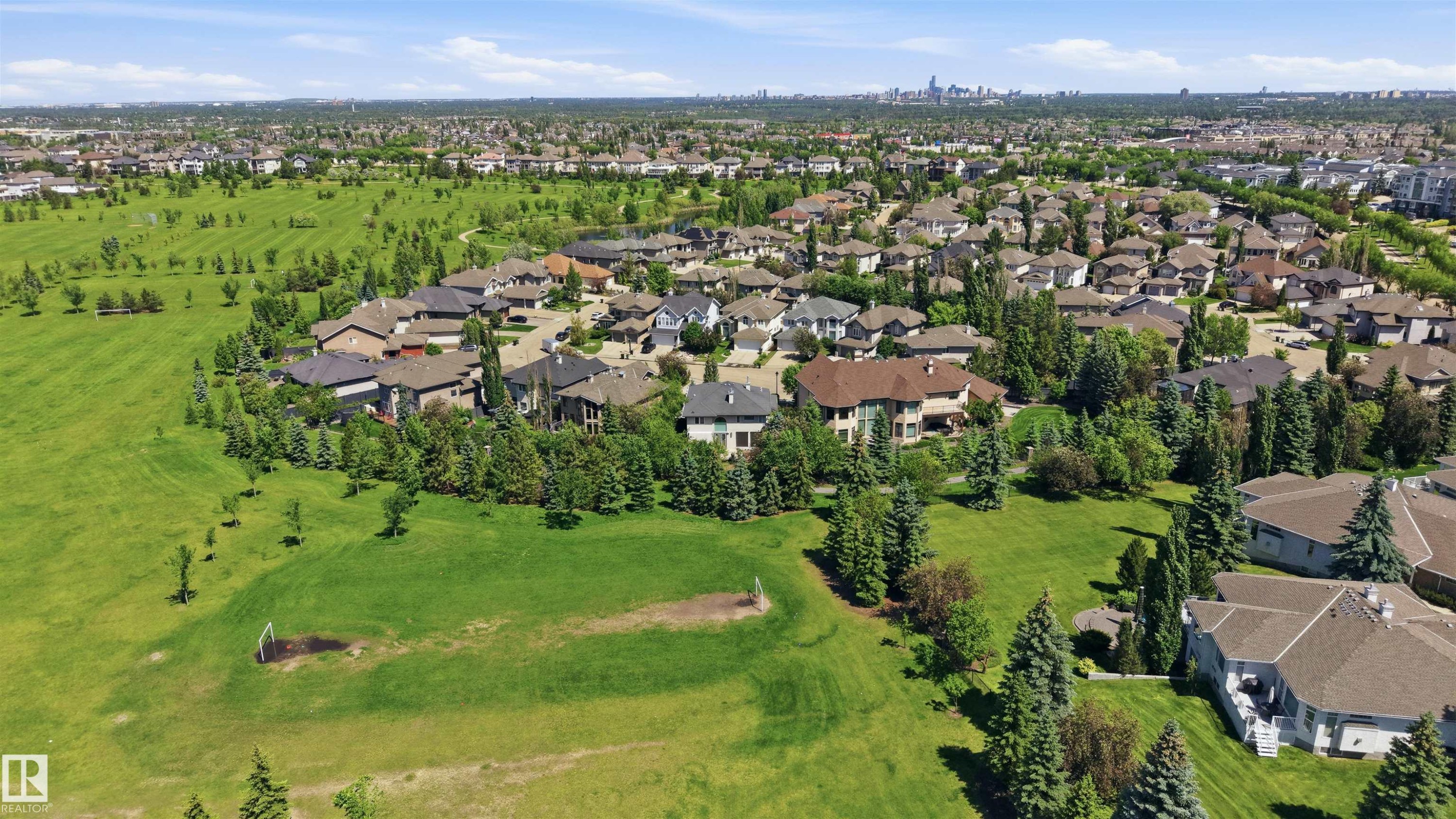 680 Todd Landing Landing, Edmonton, AB
