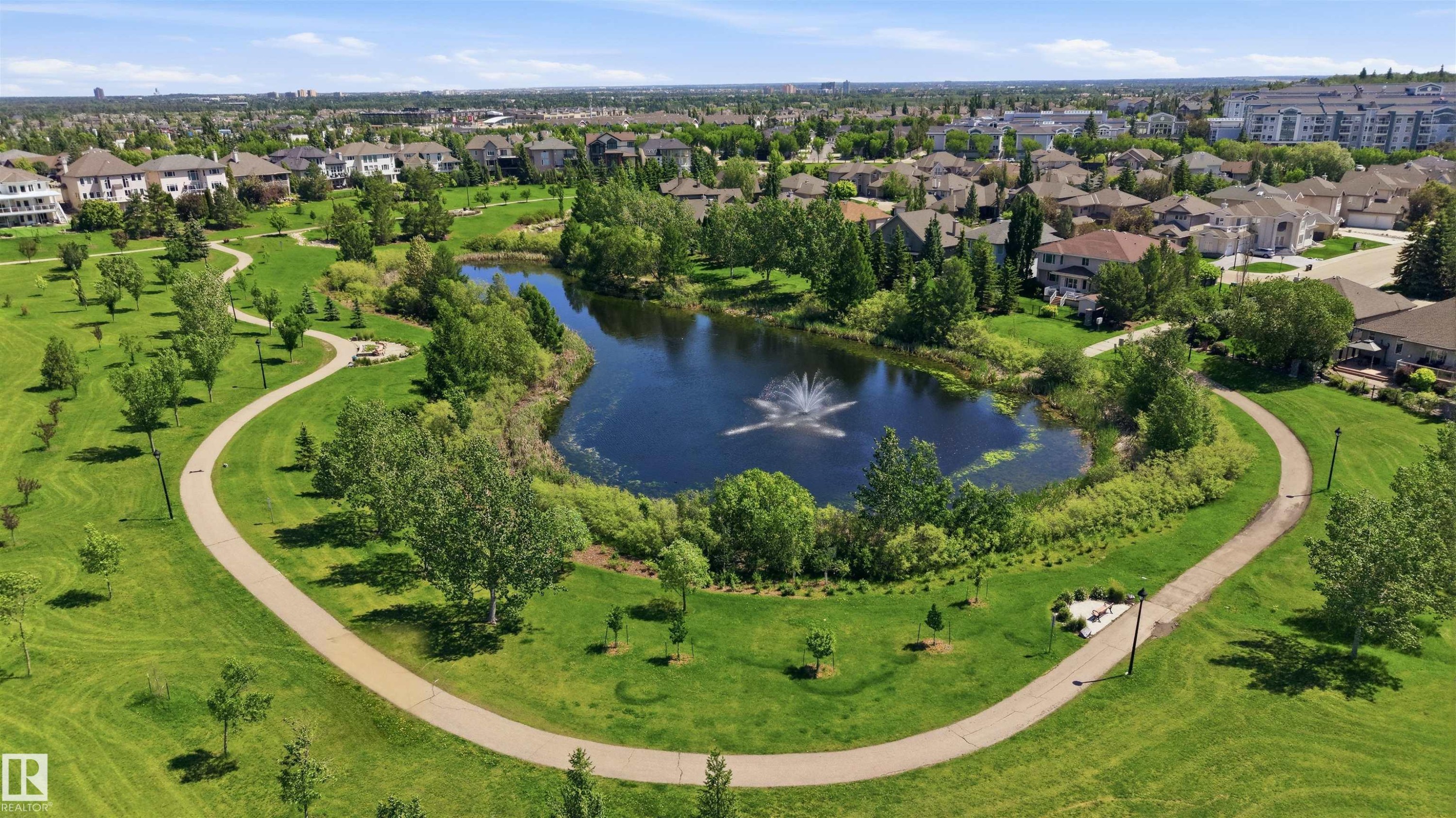 680 Todd Landing Landing, Edmonton, AB