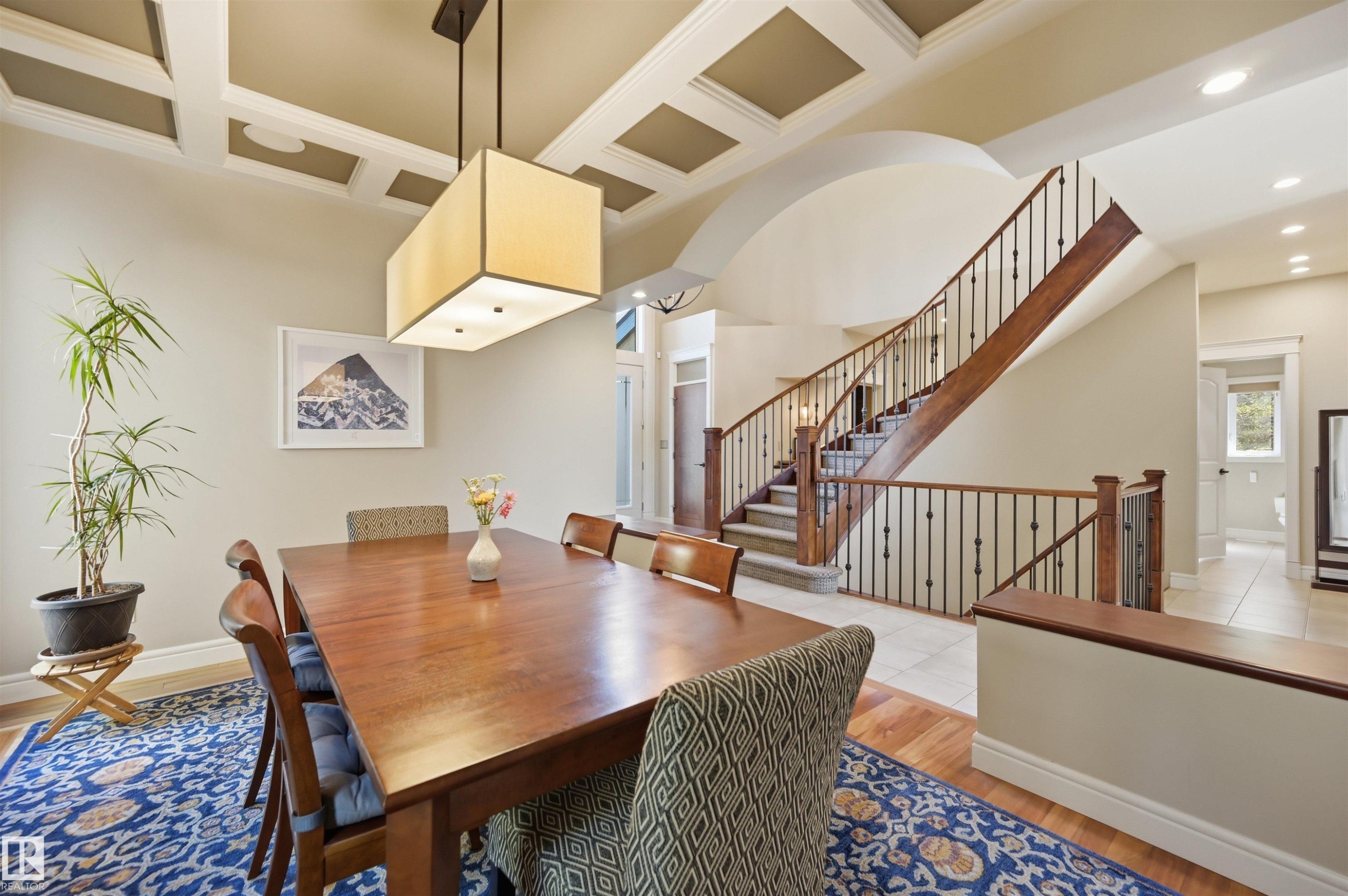 680 Todd Landing Landing, Edmonton, AB