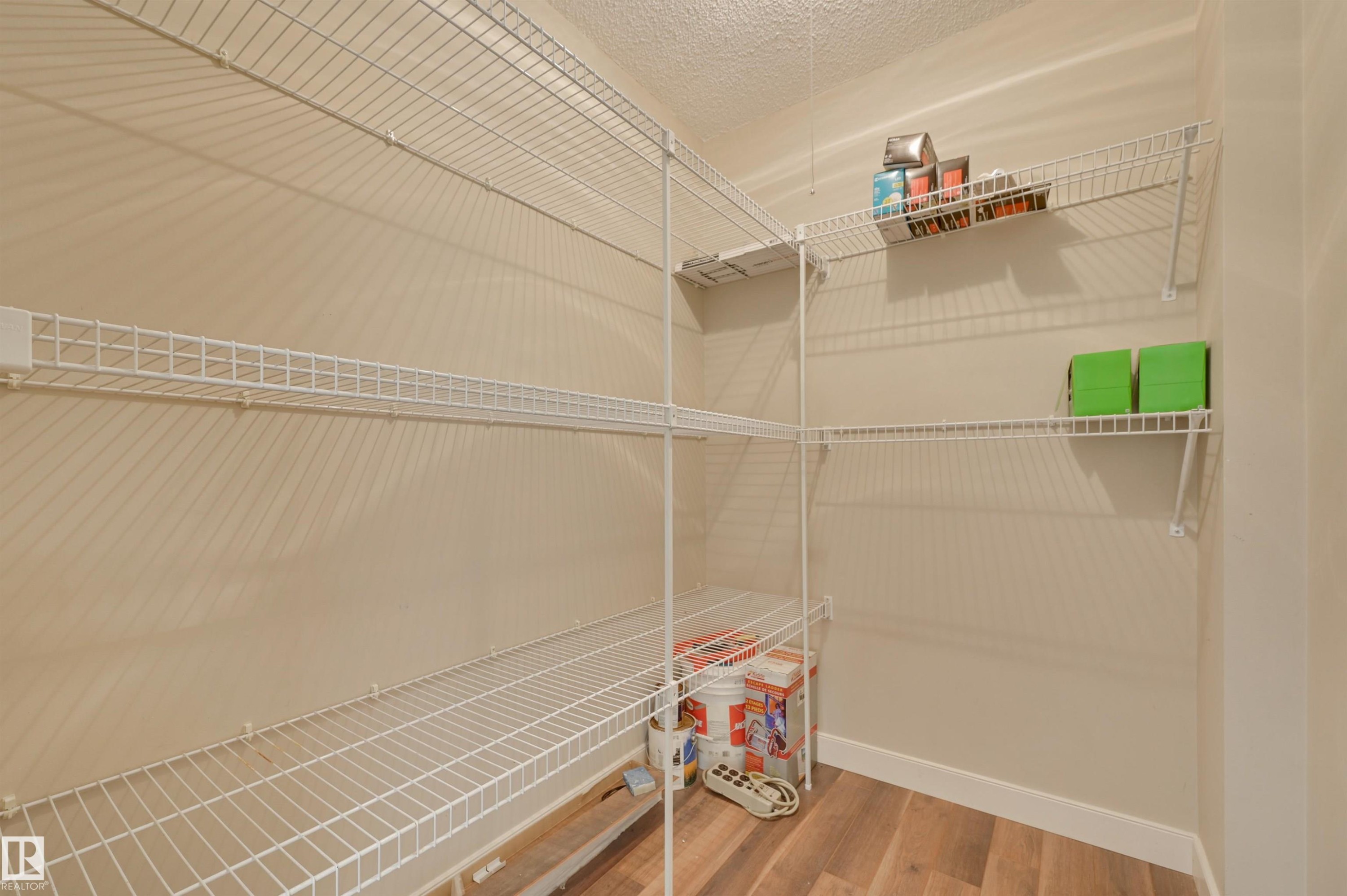 #406 12141 Jasper Av Nw, Edmonton, AB - Indoor With Storage