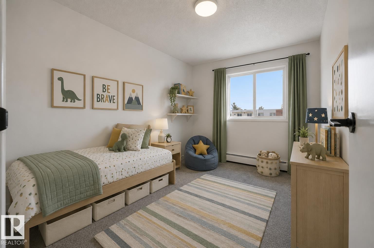 #105 14530 52 St Nw, Edmonton, AB - Indoor Photo Showing Bedroom