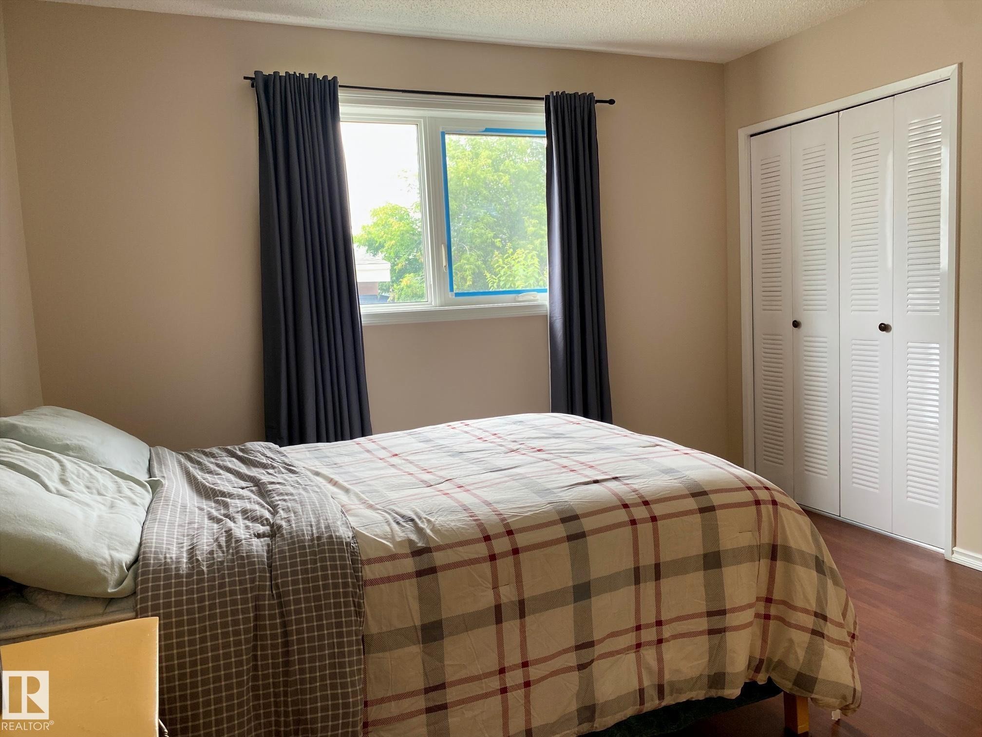 2211 Millbourne Road W, Edmonton, AB
