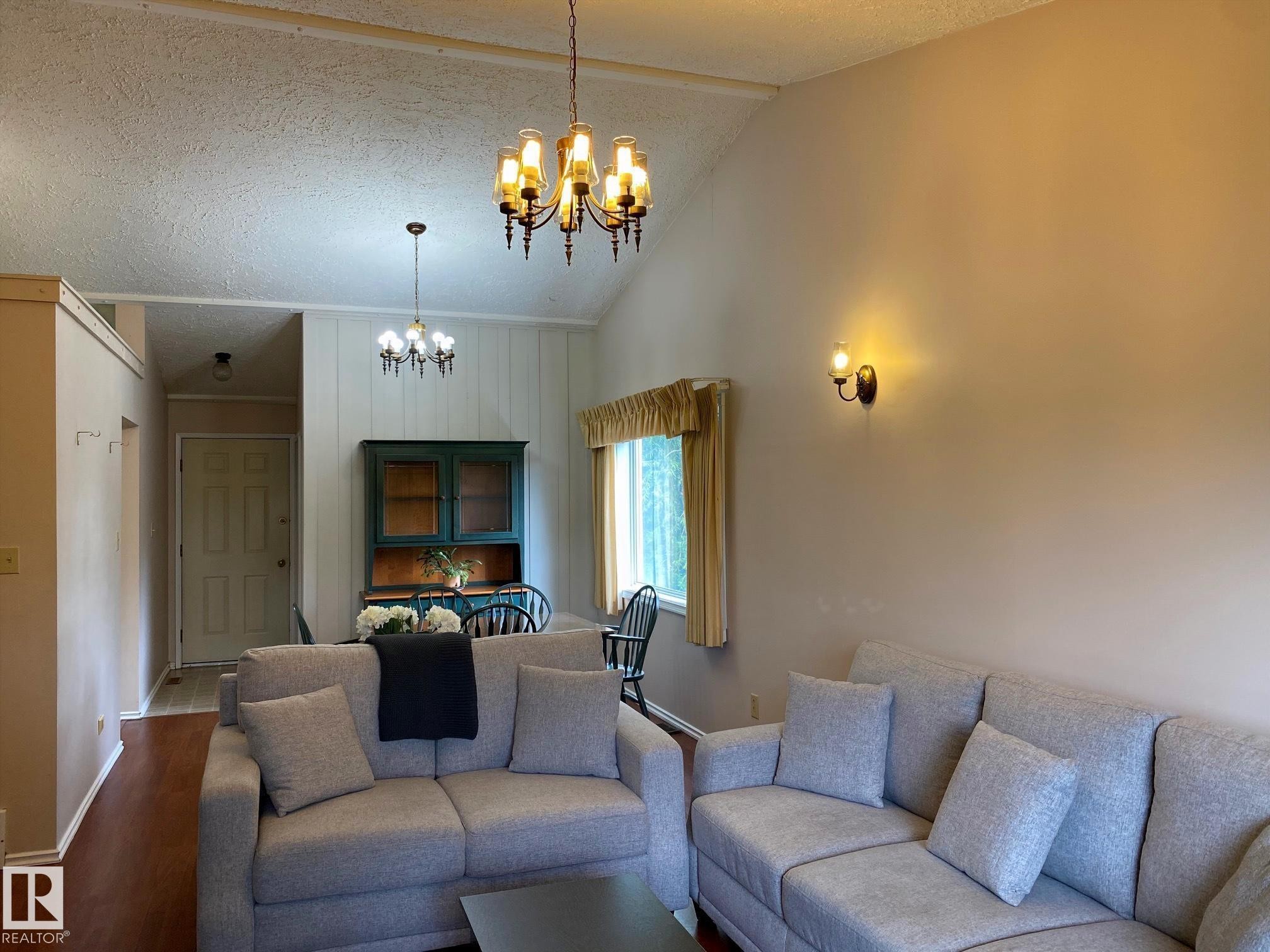 2211 Millbourne Road W, Edmonton, AB