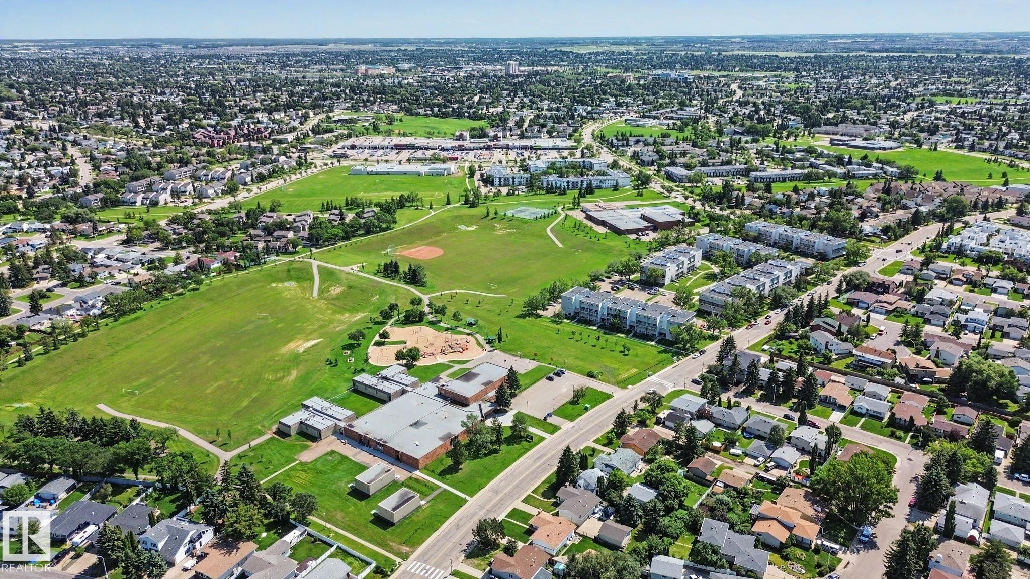 2211 Millbourne Road Nw, Edmonton, AB - Outdoor With View