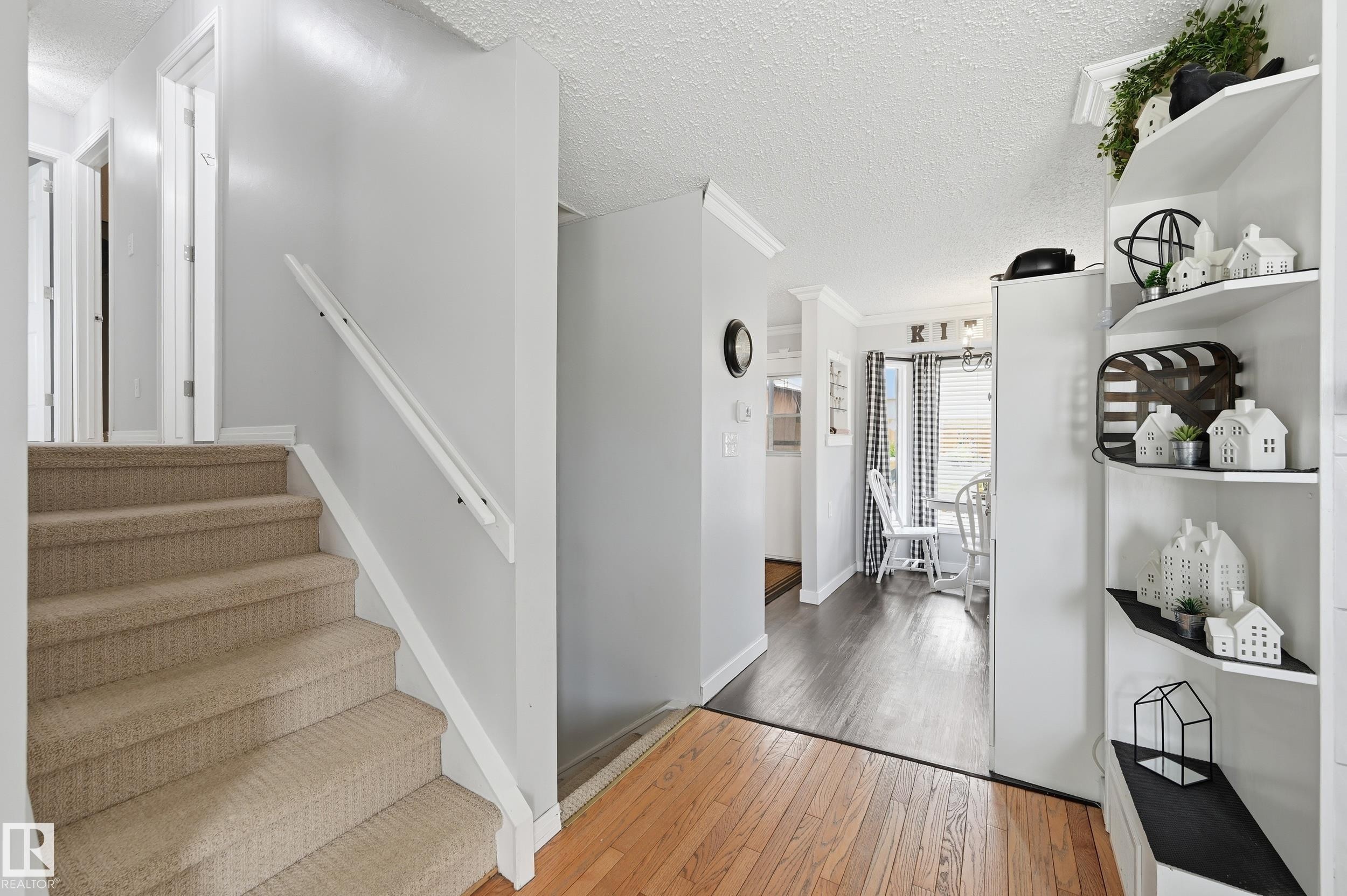 3332 138 Avenue Nw, Edmonton, AB - Indoor Photo Showing Other Room