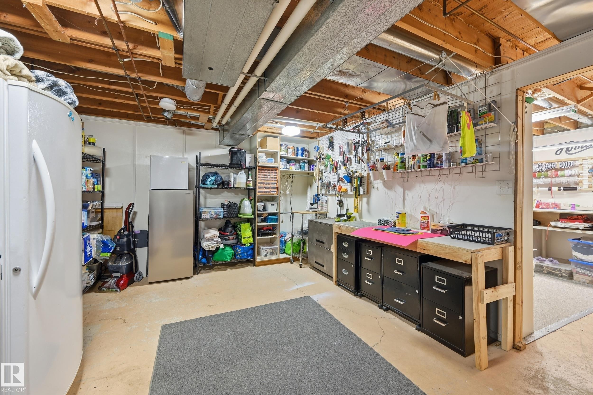 3332 138 Avenue Nw, Edmonton, AB - Indoor Photo Showing Basement