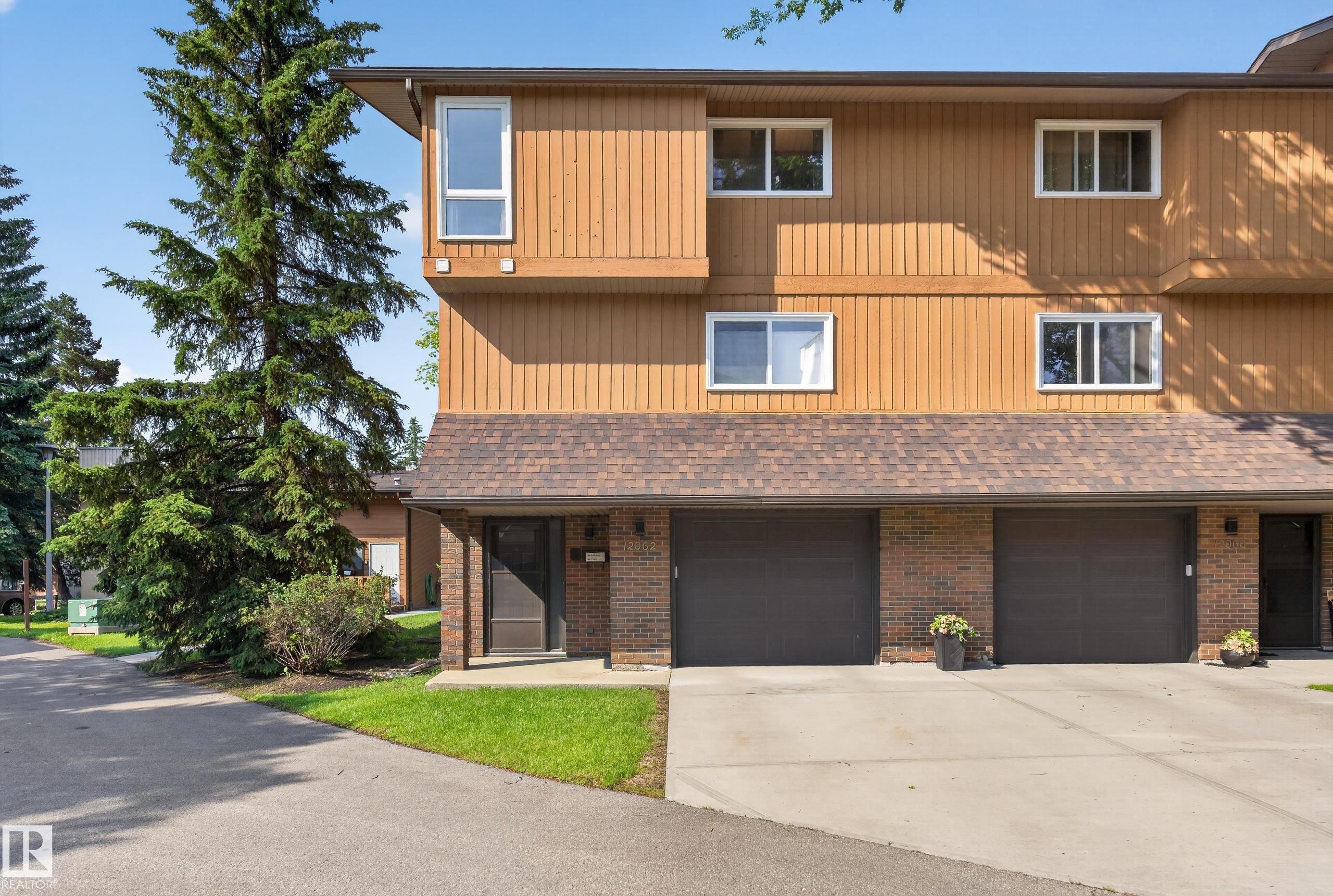 Front house - 12062 157 Avenue, Edmonton, AB