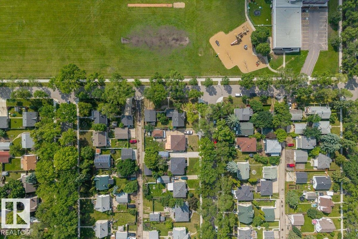Image quality insufficient for description - 11603 70 Street Nw, Edmonton, AB