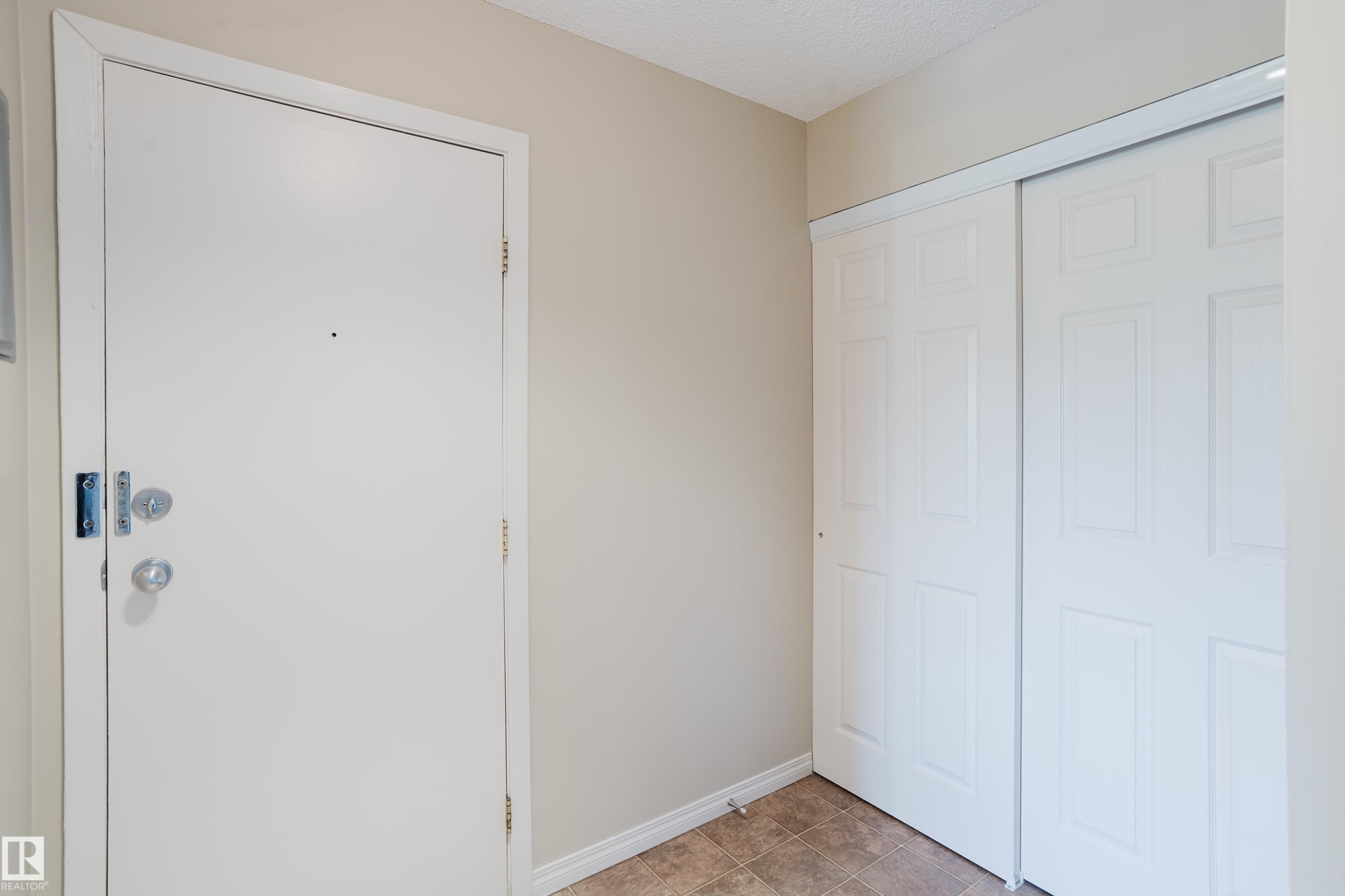 202 7211 171 Street, Edmonton, AB