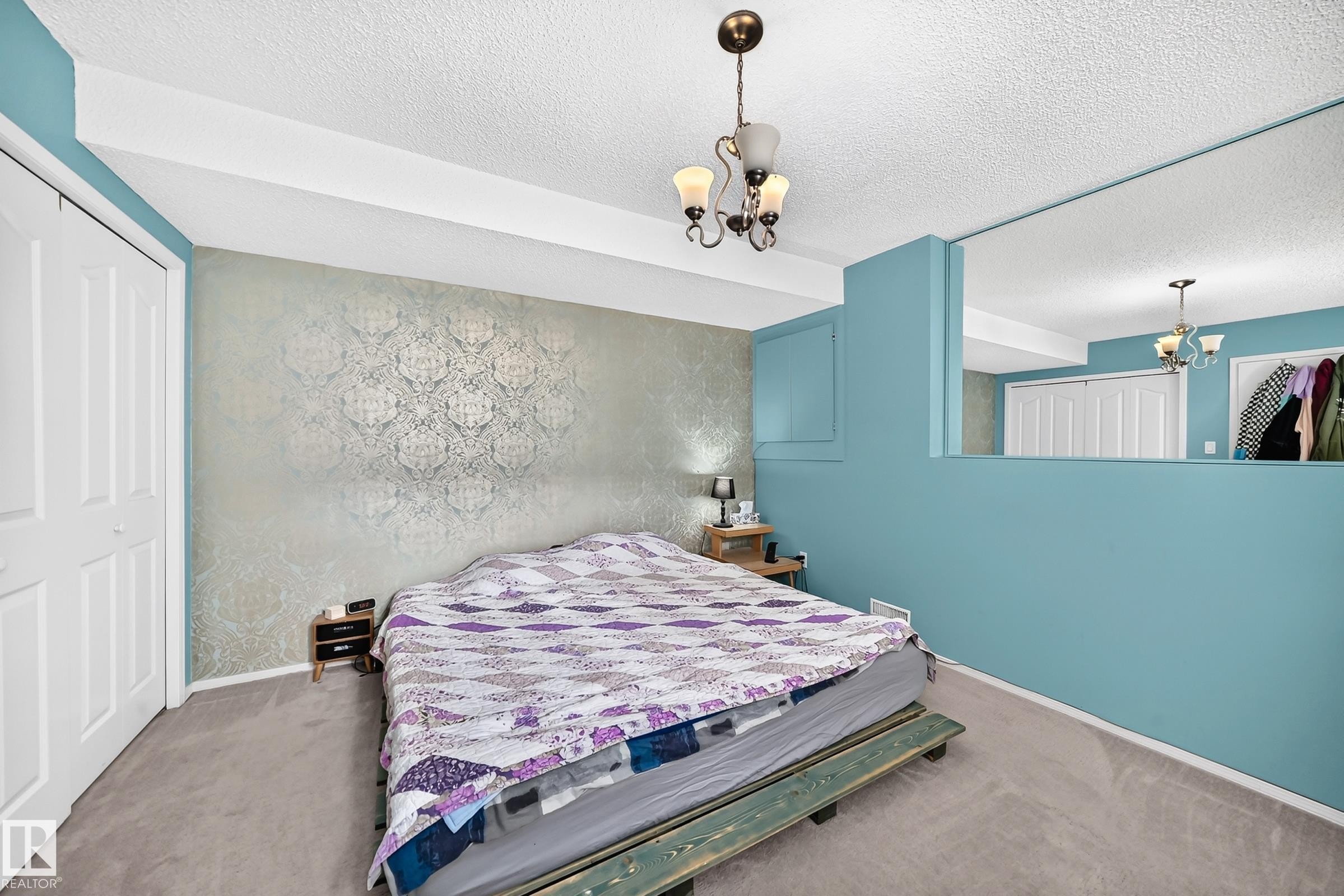 11 Kirkwood Way, Edmonton, AB