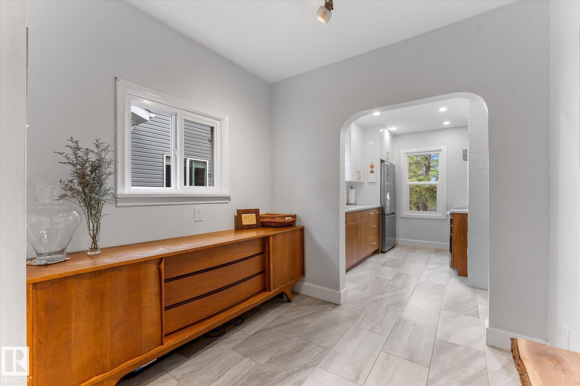 10947 116 Street, Edmonton, AB