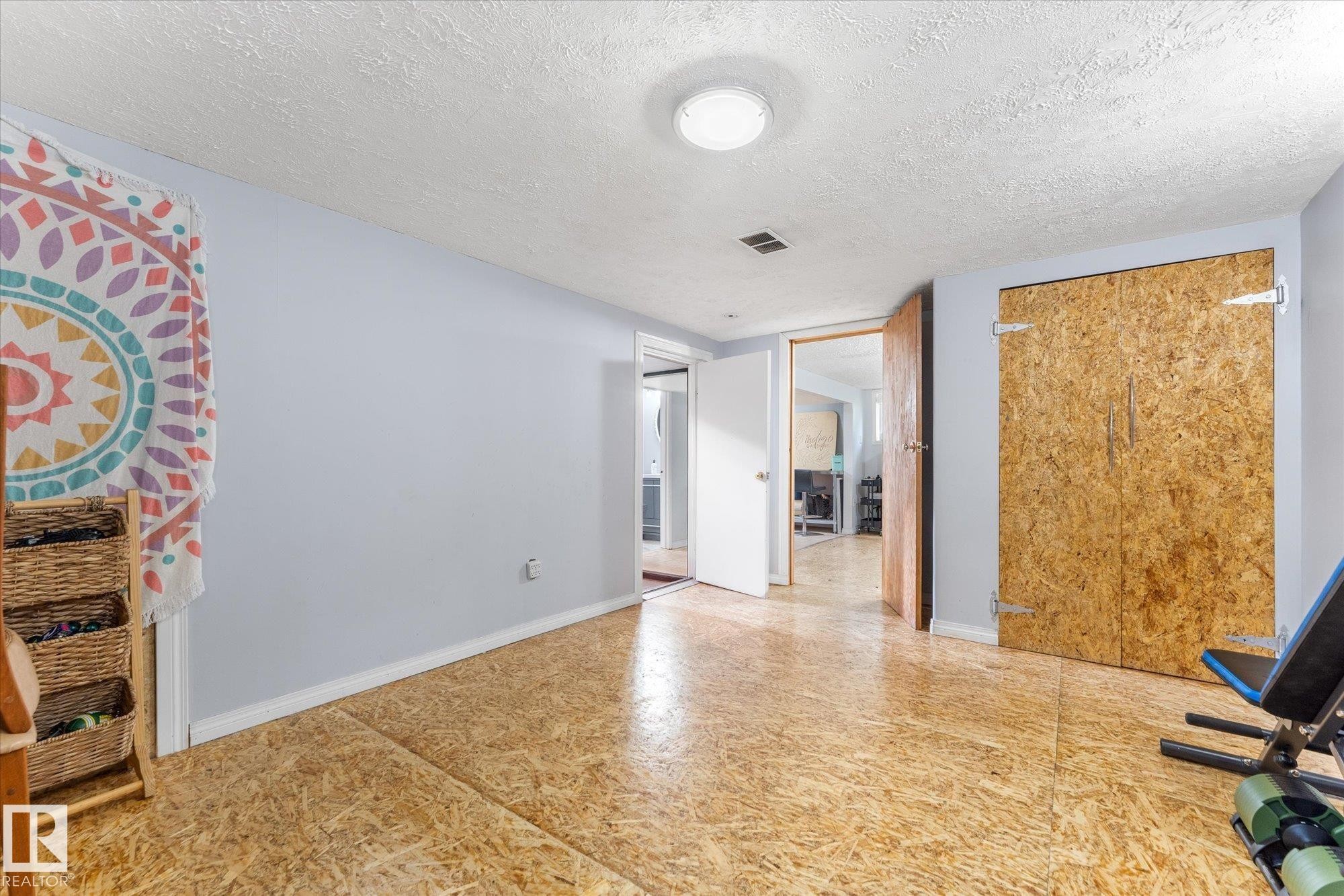 10947 116 Street, Edmonton, AB