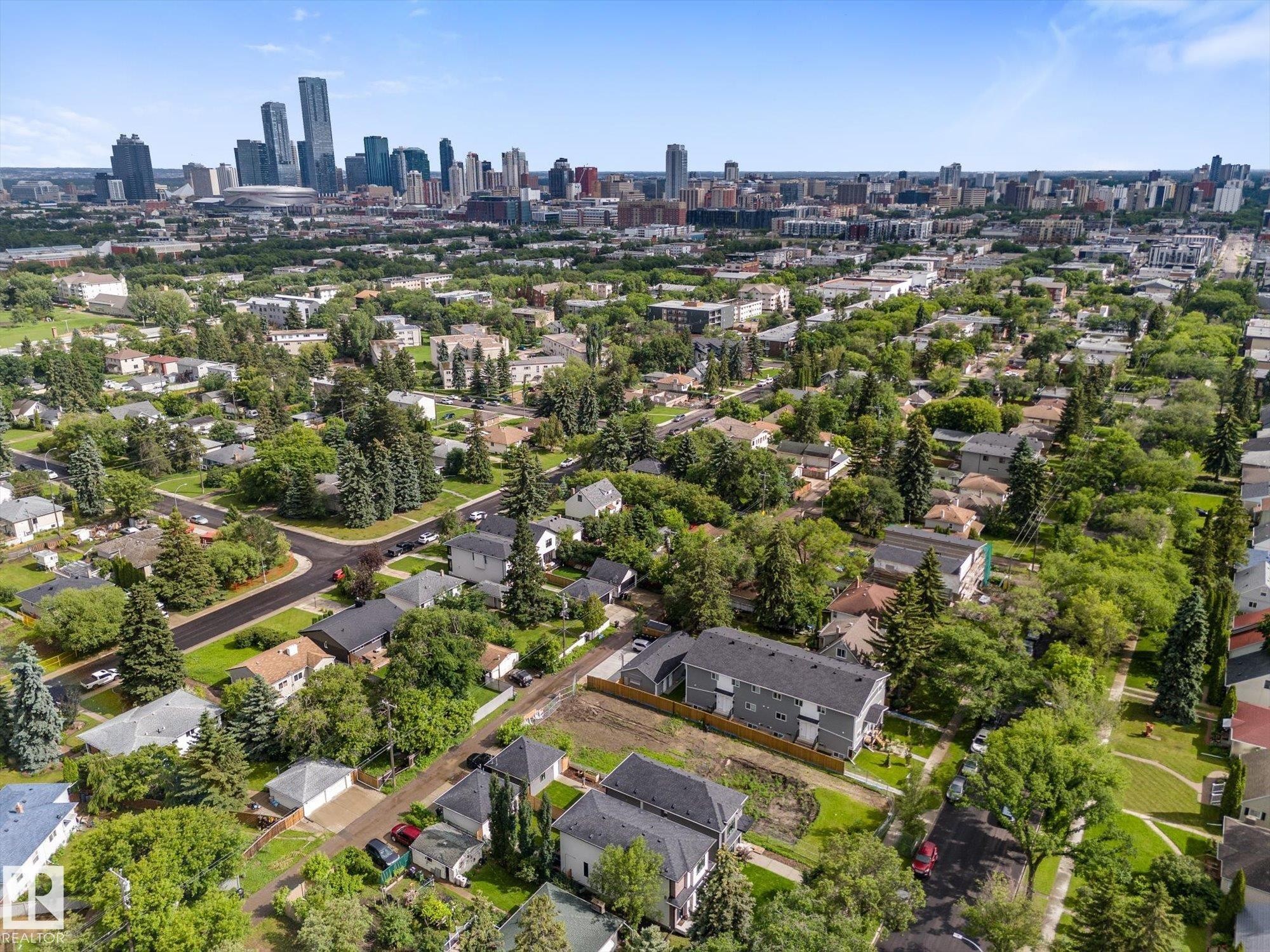 10947 116 Street, Edmonton, AB