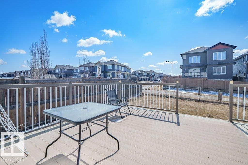 6103 18 Avenue Sw, Edmonton, AB - Outdoor