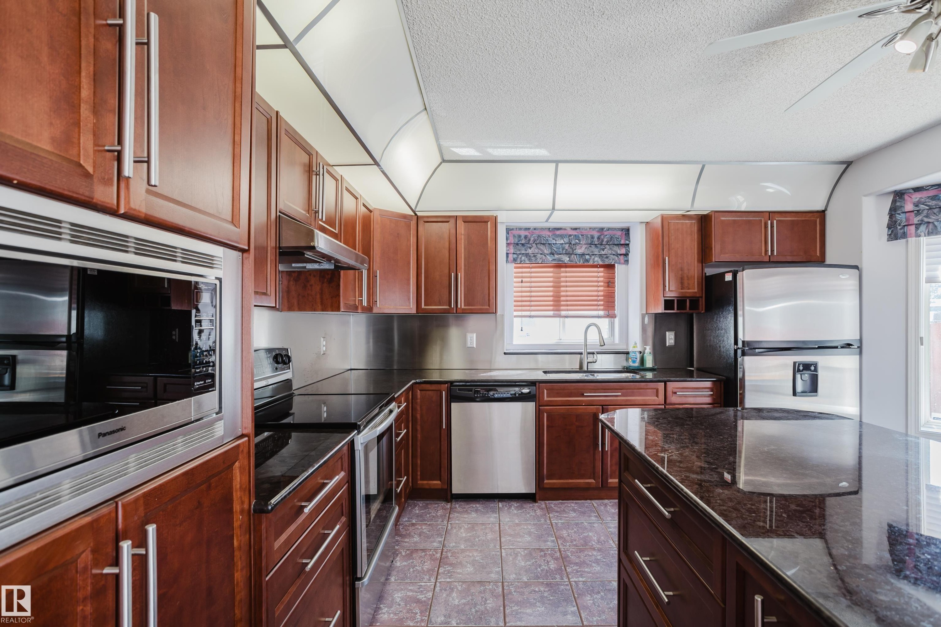 4203 12 Avenue, Edmonton, AB