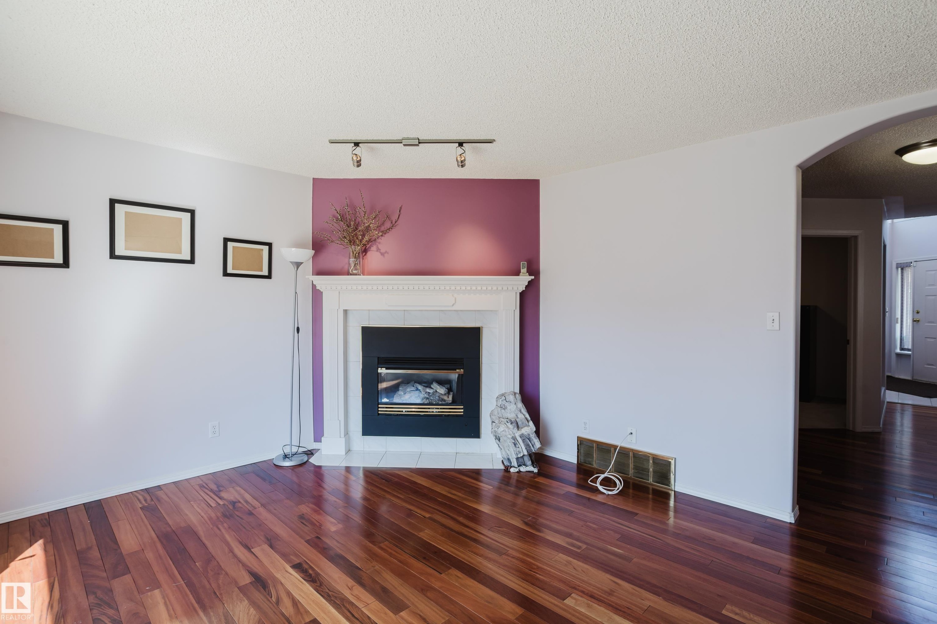 4203 12 Avenue, Edmonton, AB