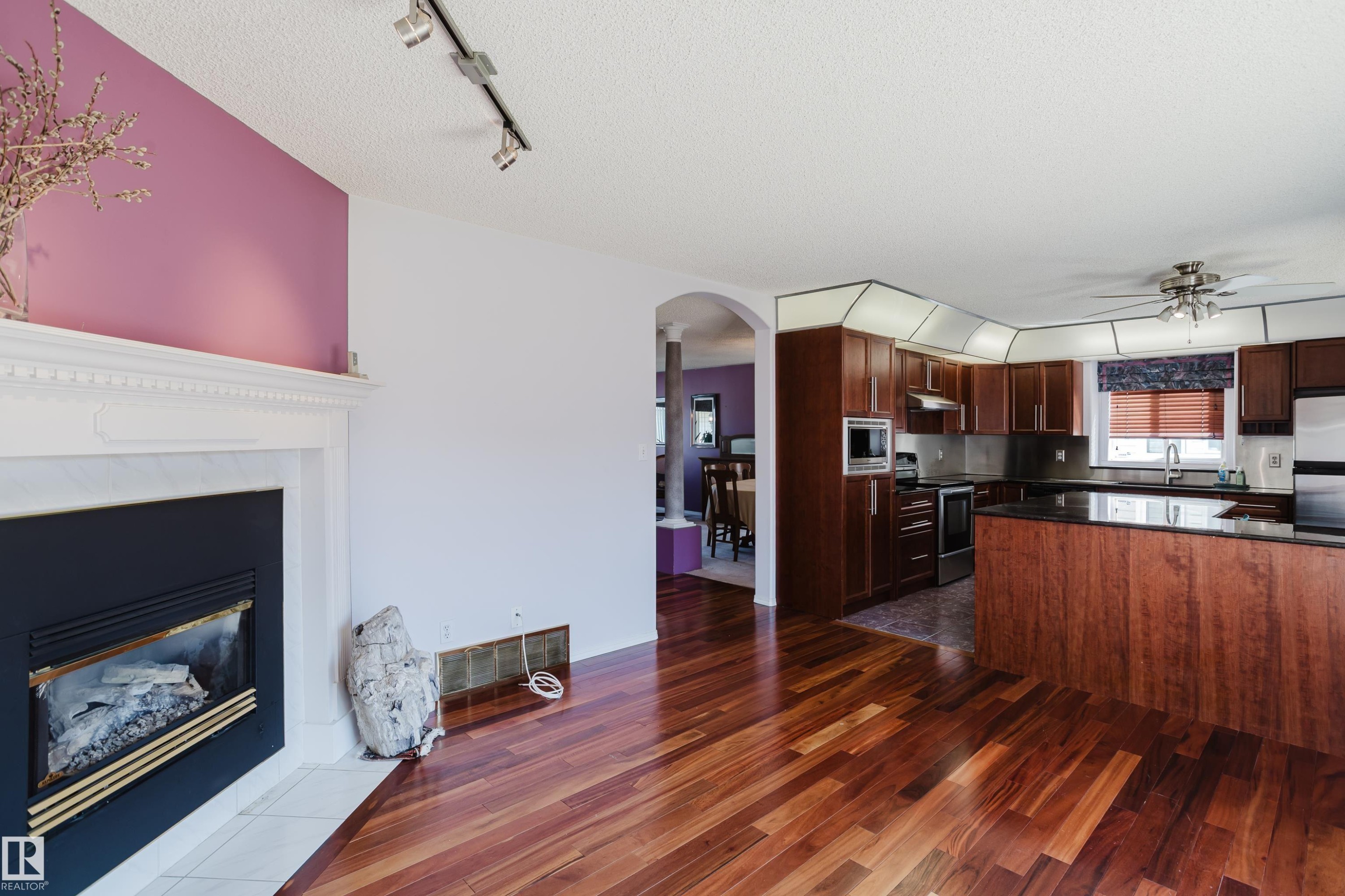 4203 12 Avenue, Edmonton, AB
