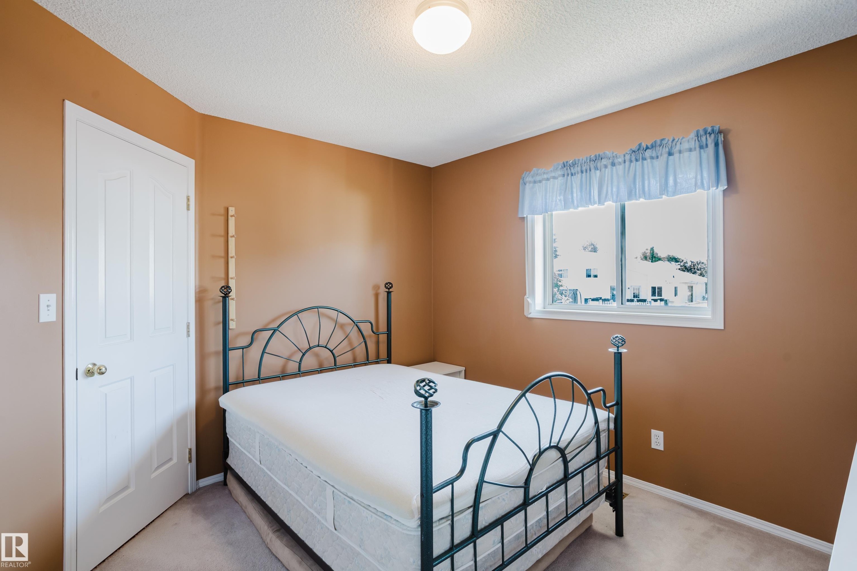 4203 12 Avenue, Edmonton, AB