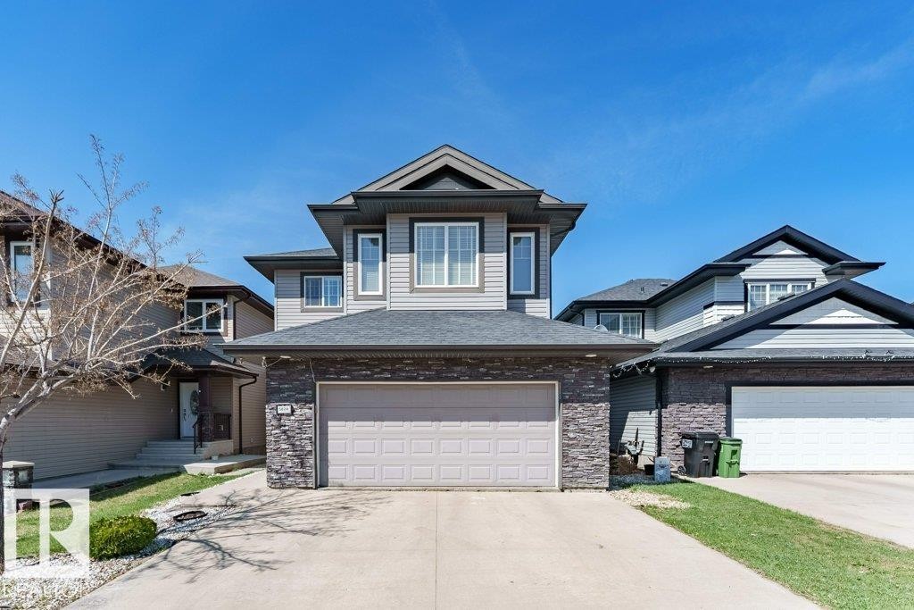5624 19 Avenue Sw, Edmonton, AB - Outdoor With Facade
