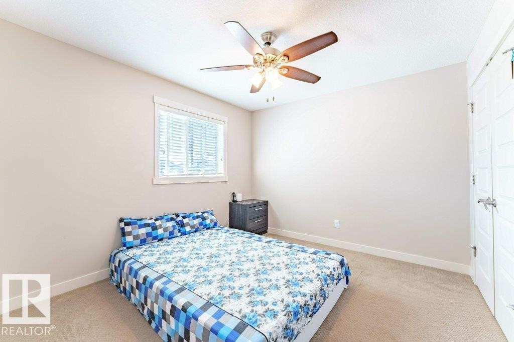 5624 19 Avenue Sw, Edmonton, AB - Indoor Photo Showing Bedroom