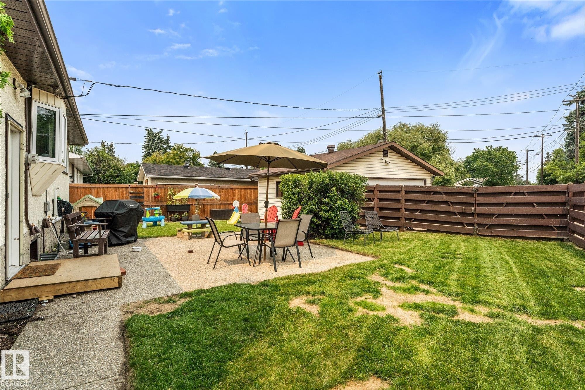 15612 83 Avenue, Edmonton, AB