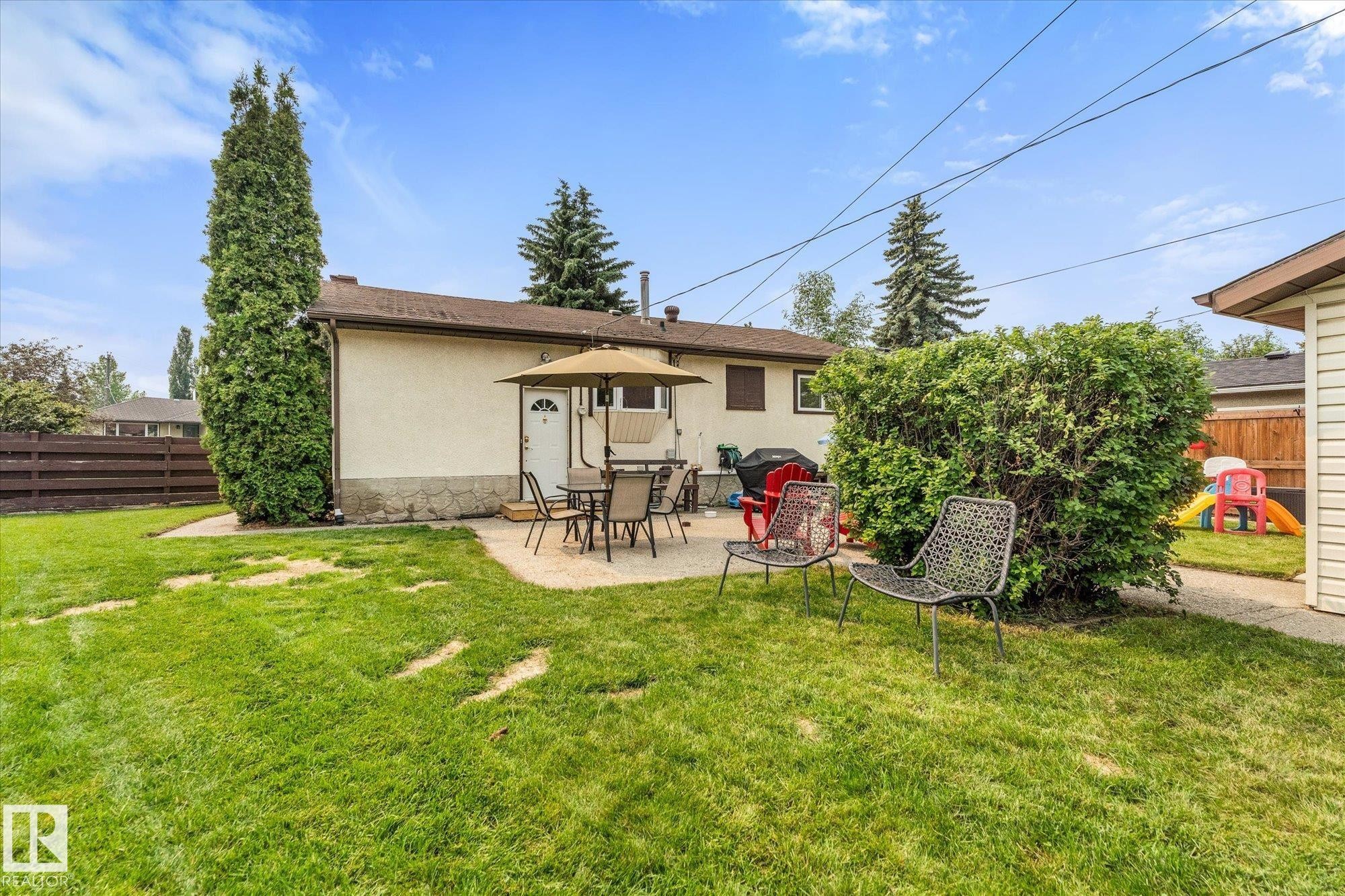 15612 83 Avenue, Edmonton, AB