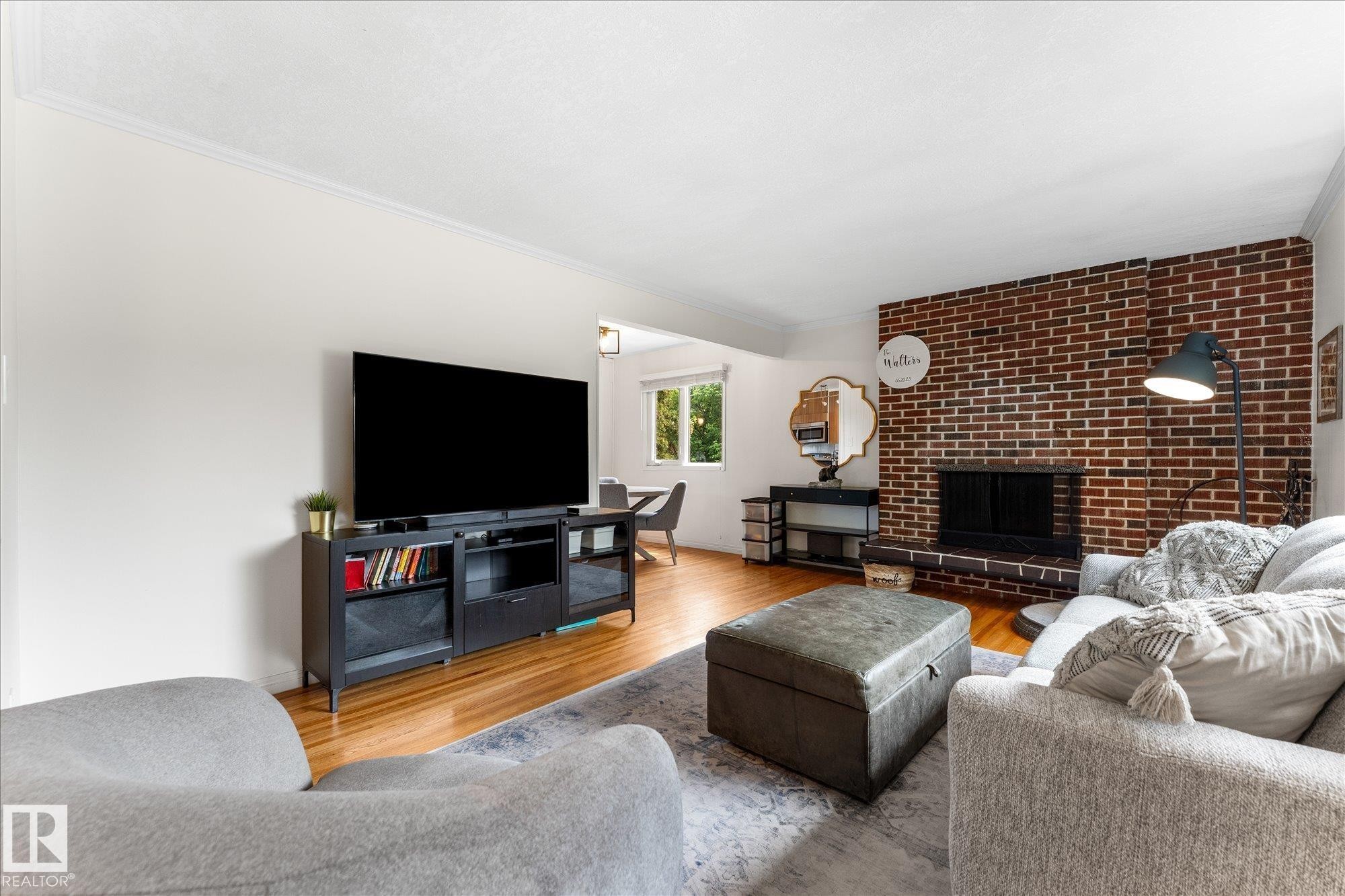 15612 83 Avenue, Edmonton, AB