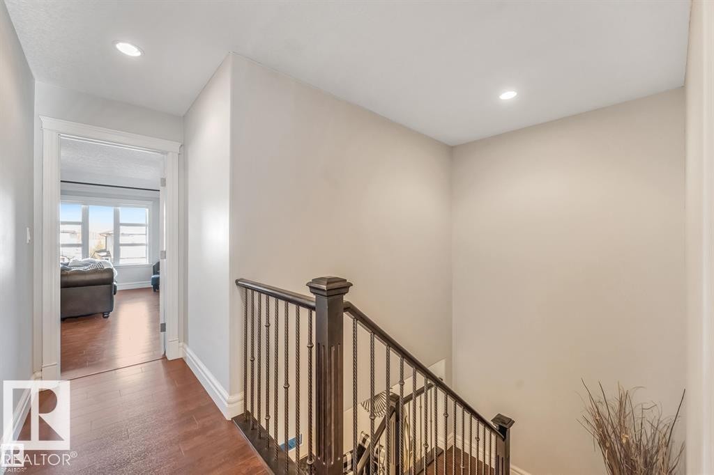 16756 60 Street Nw, Edmonton, AB