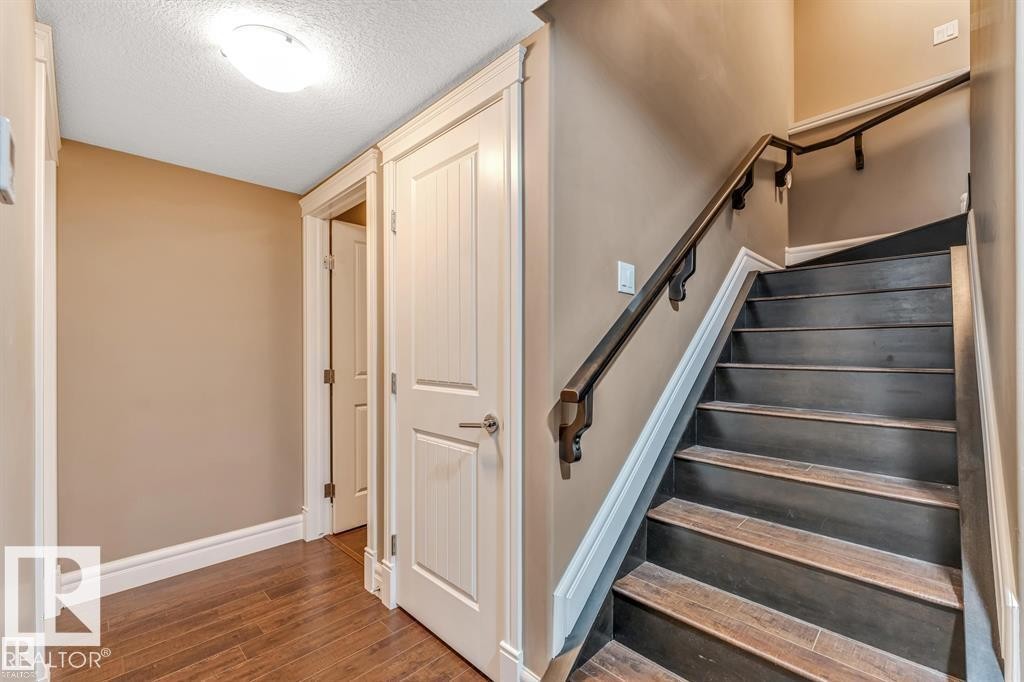 16756 60 Street Nw, Edmonton, AB
