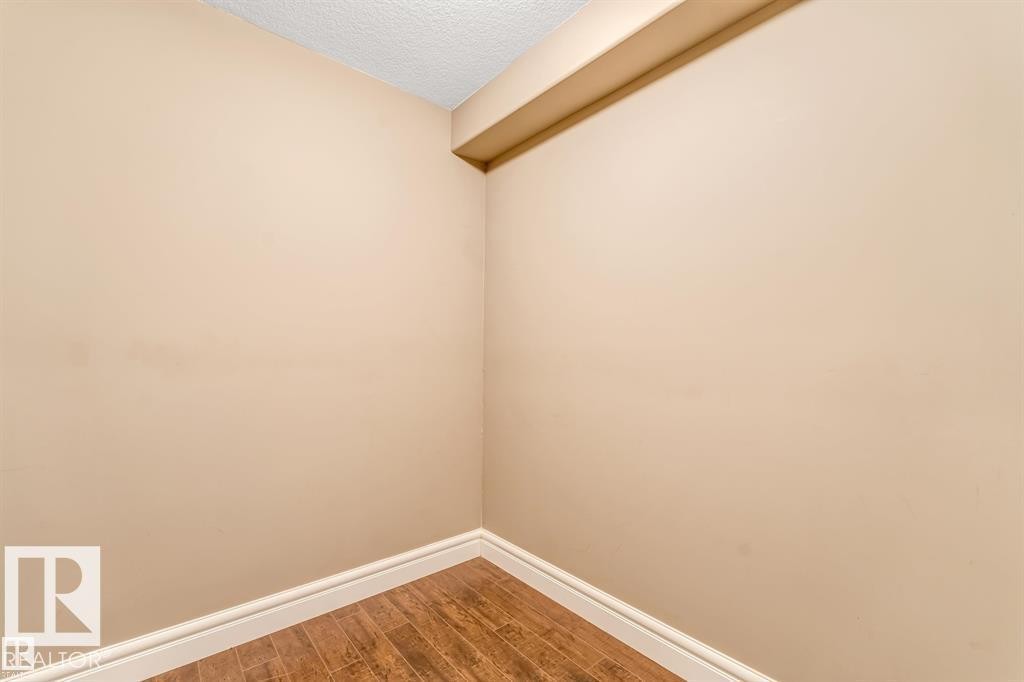16756 60 Street Nw, Edmonton, AB