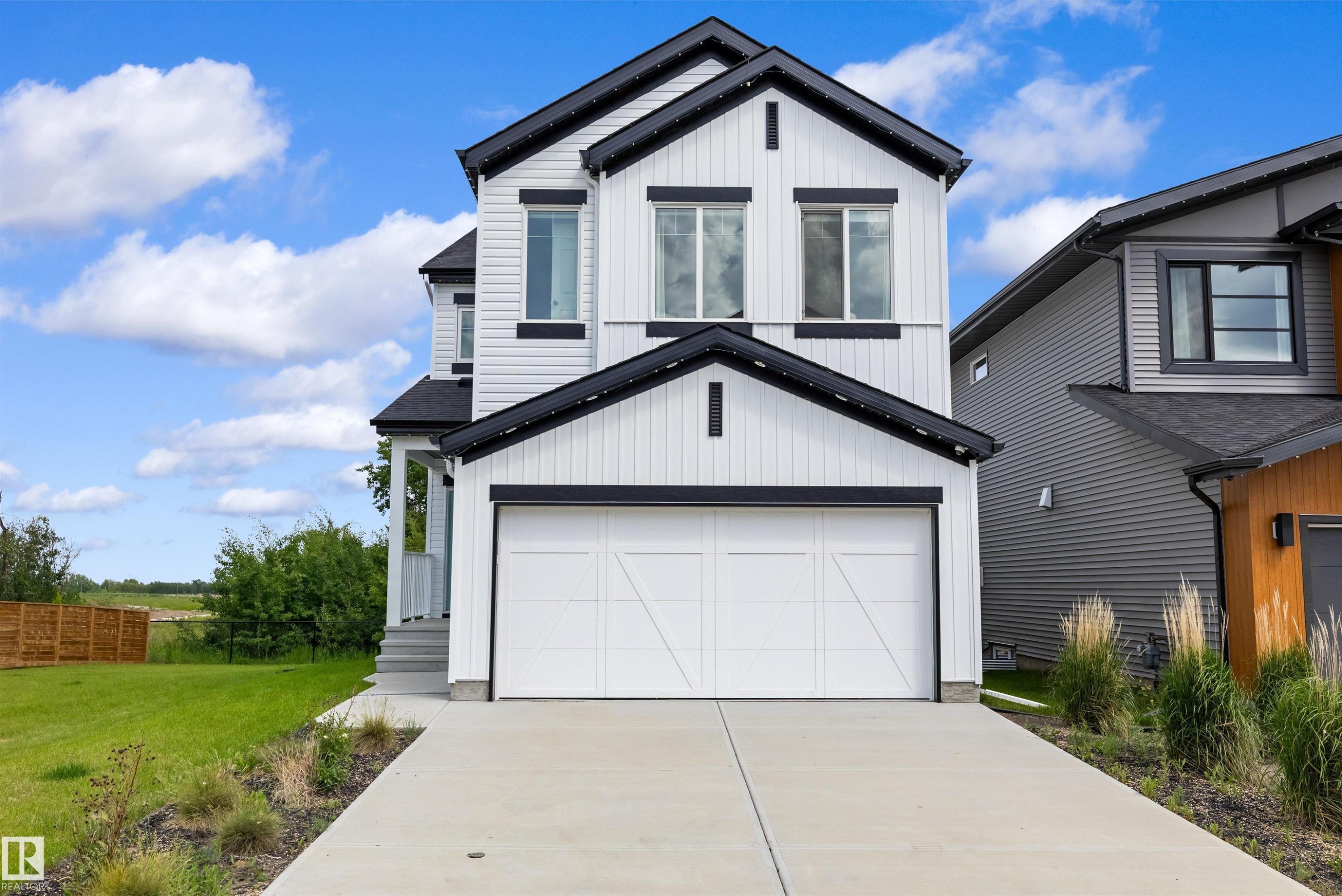 17431 7 Street, Edmonton, AB