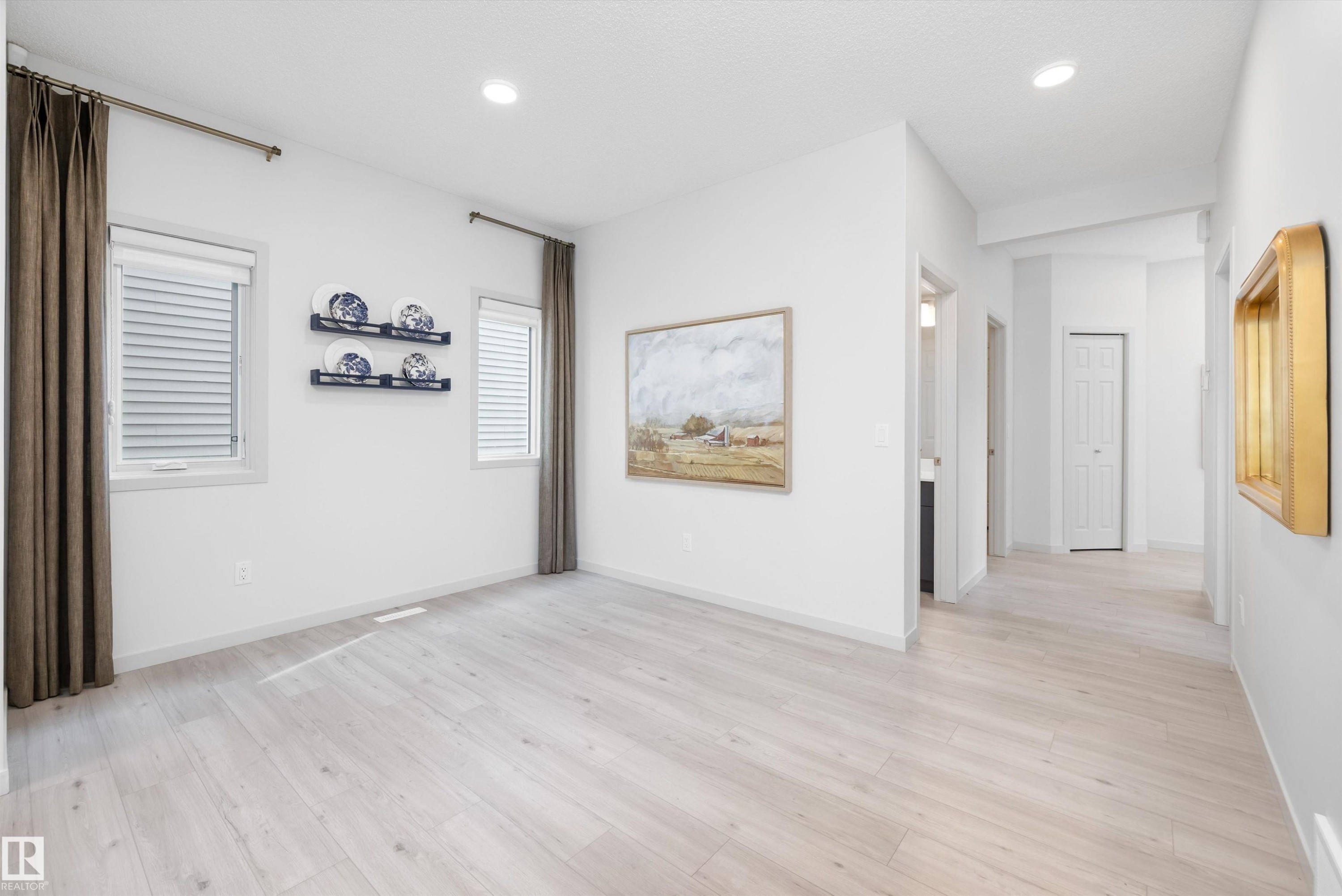 17431 7 Street, Edmonton, AB