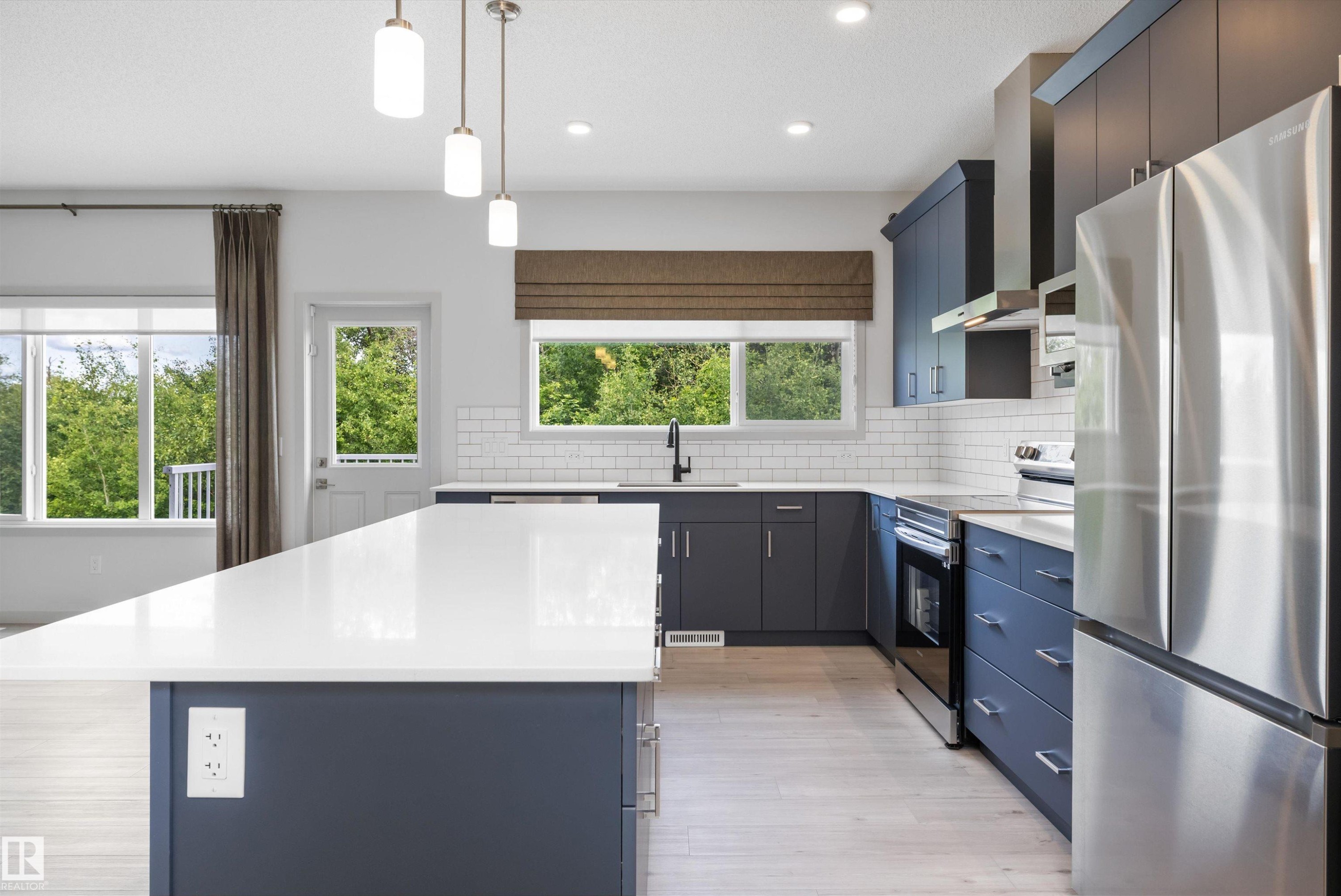 17431 7 Street, Edmonton, AB